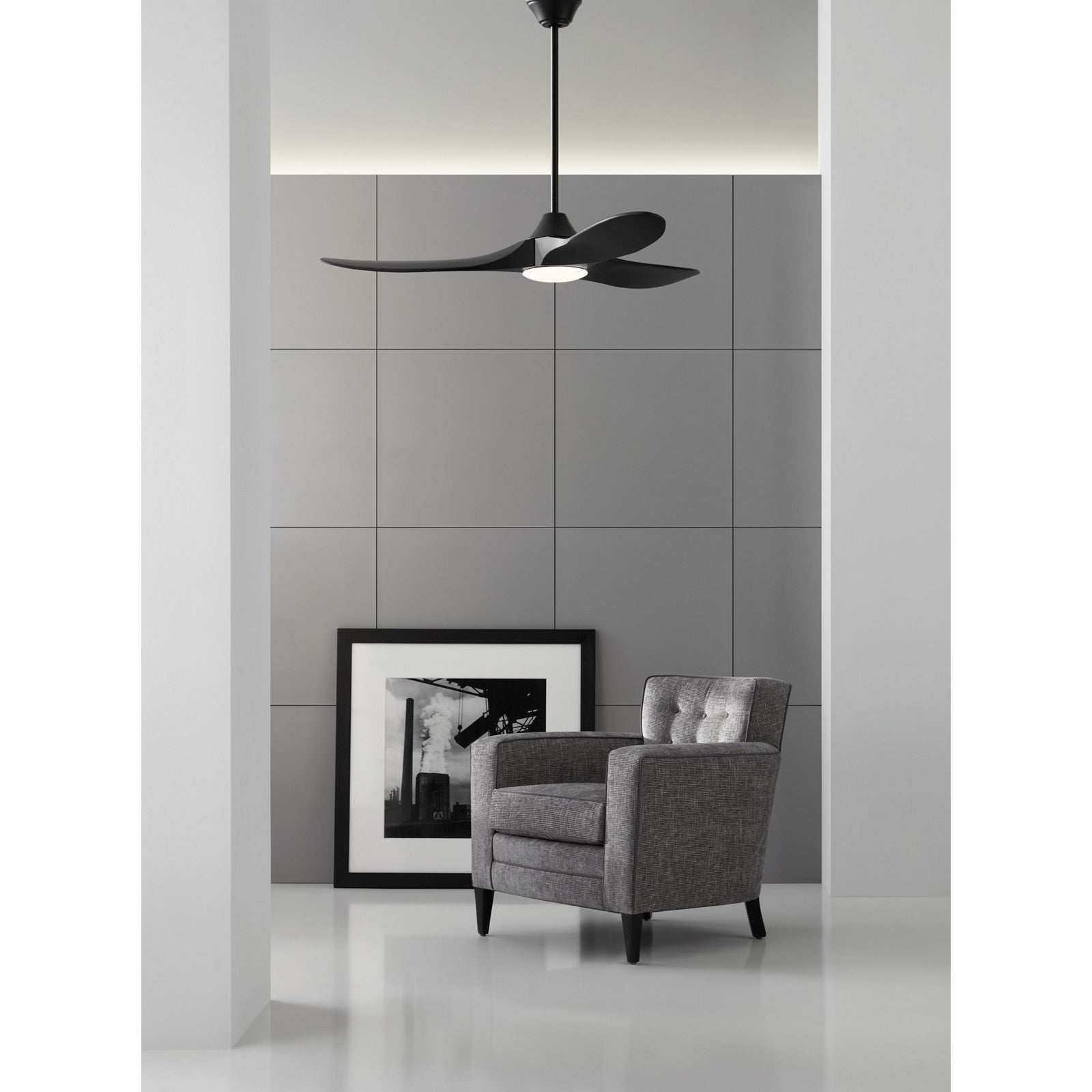 Maverick 52" LED Ceiling Fan - Visual Comfort Fan 5