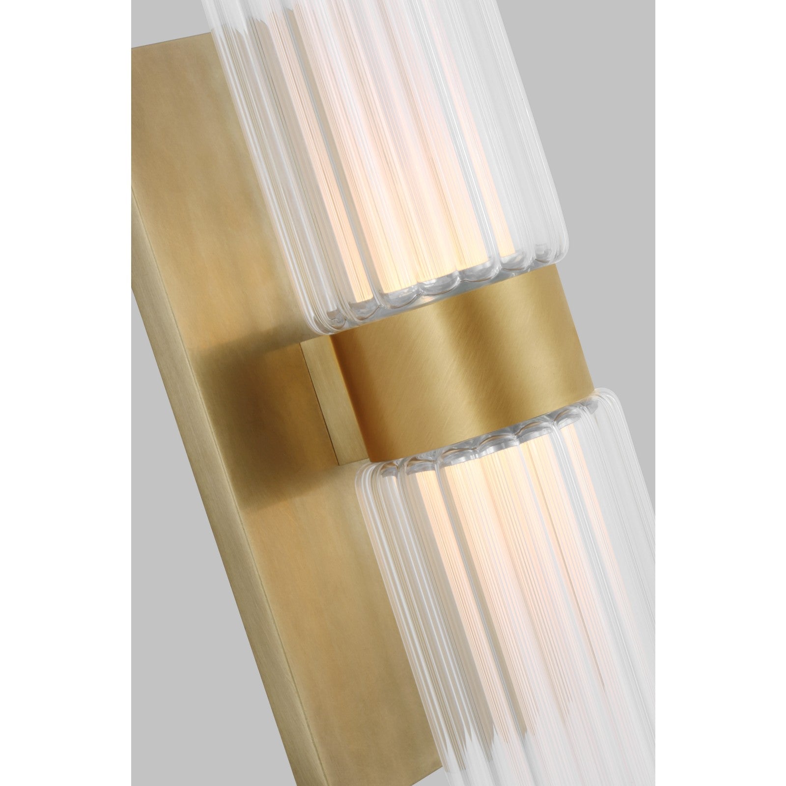 Langston Large Wall Sconce - Visual Comfort Modern 3