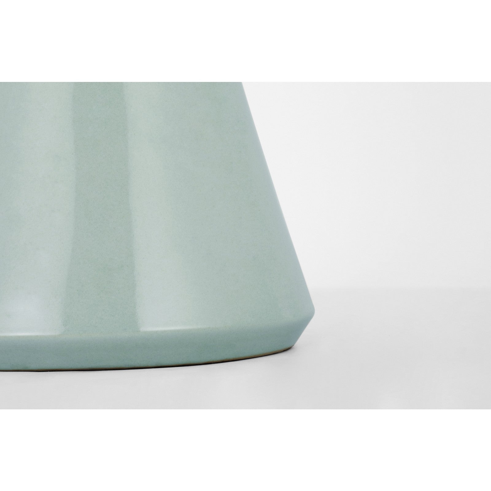 Harvest Medium Table Lamp - Visual Comfort Table Lamps