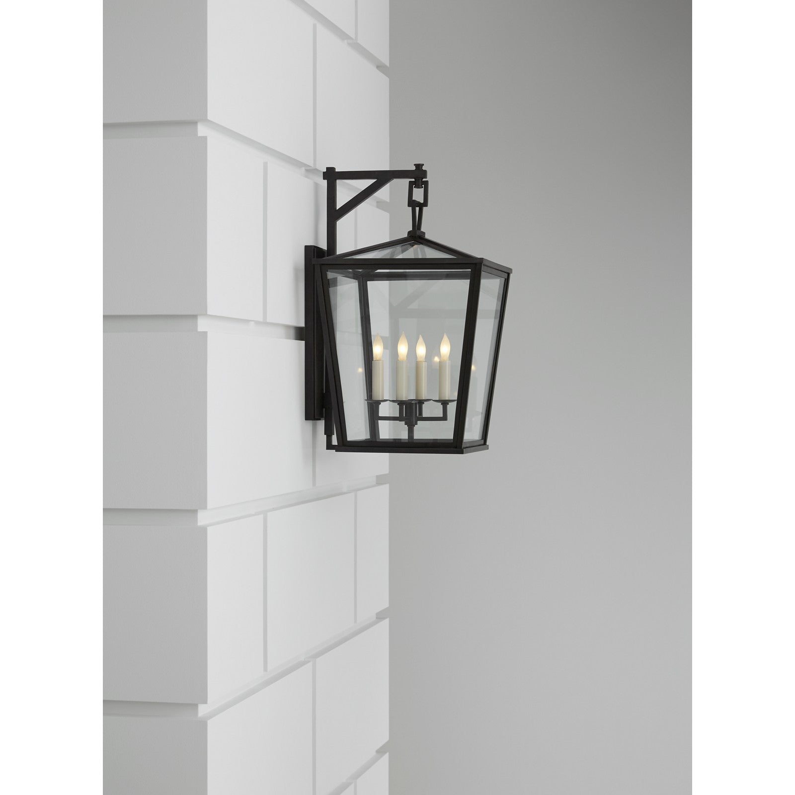 Darlana Medium Bracket Lantern - Visual Comfort Outdoor Lighting