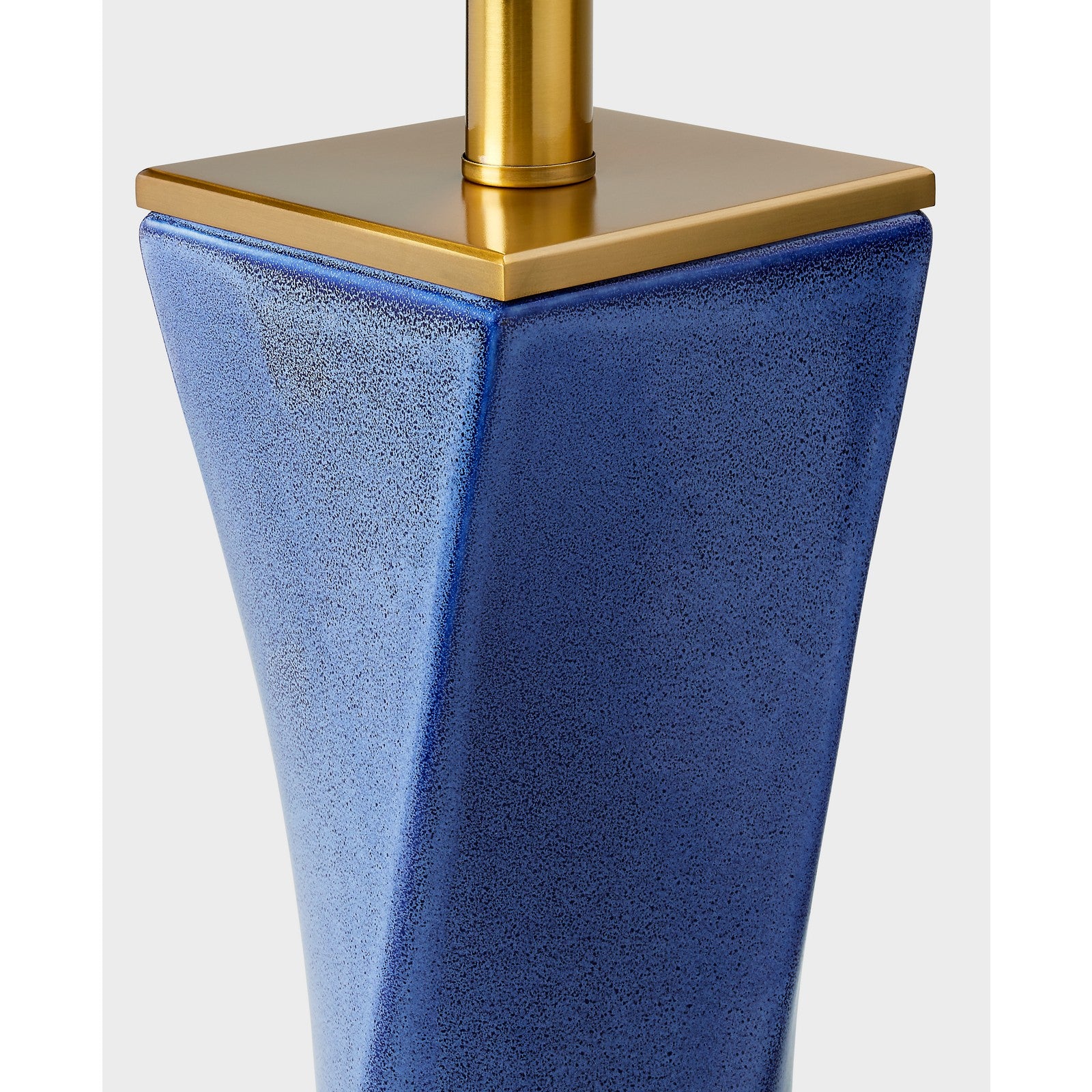Lagos Table Lamp Frosted Blue - Visual Comfort Table Lamps