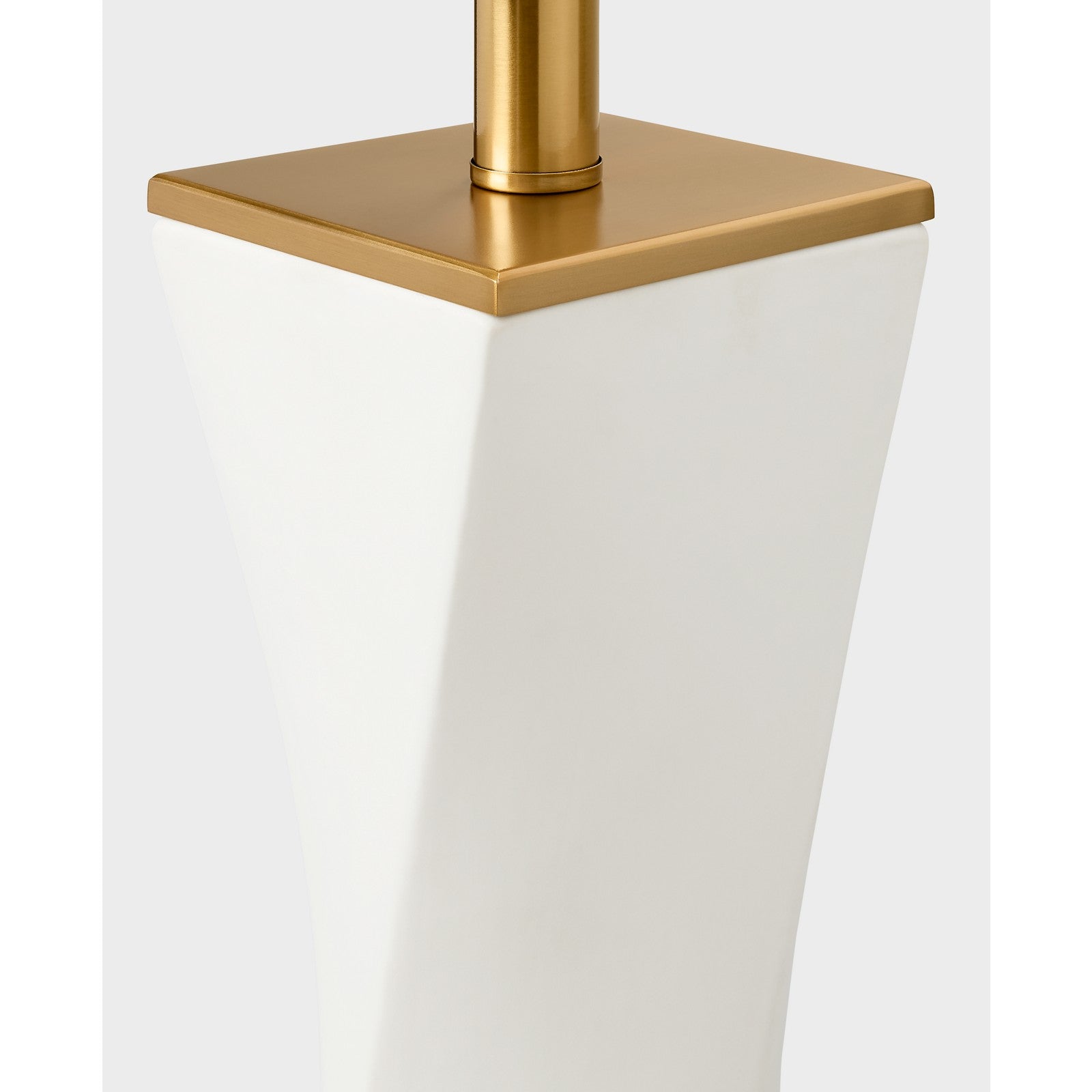 Lagos Table Lamp Frosted Blue - Visual Comfort Table Lamps
