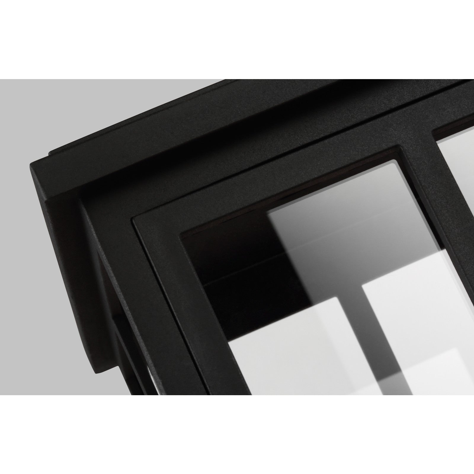 Warren Medium Lantern Textured Black - Visual Comfort Outdoor Lighting