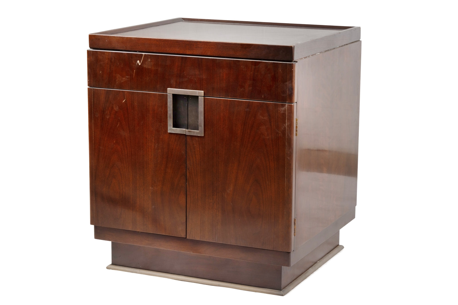 Boxer Chest