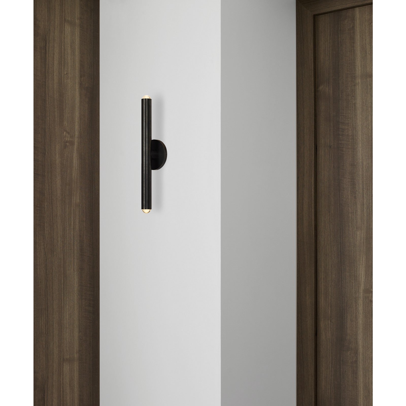 Ebell Medium Wall Sconce - Visual Comfort Modern 21