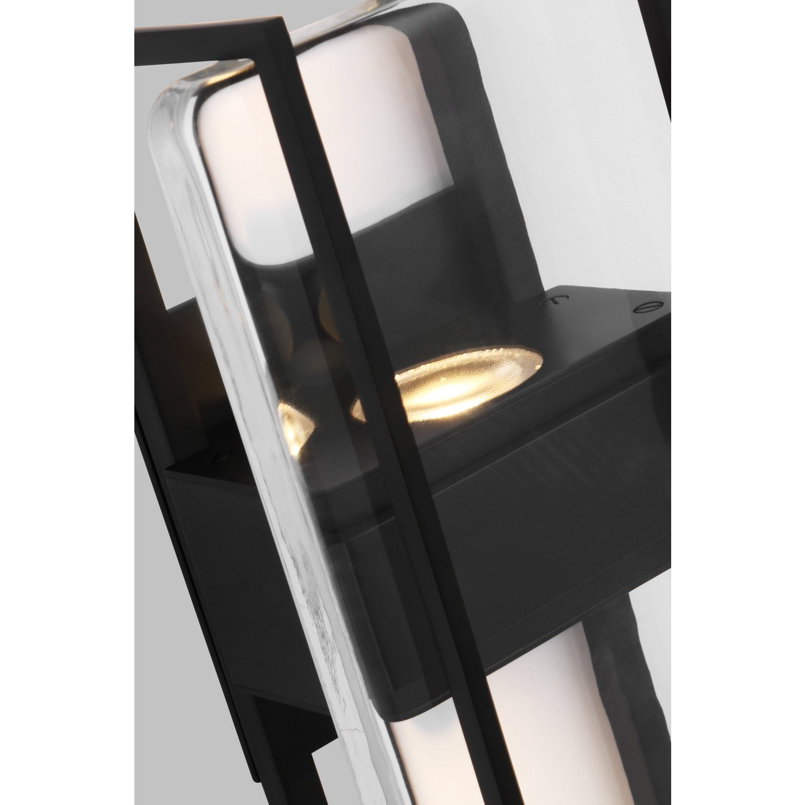 Duelle Medium Wall Sconce - Visual Comfort Modern 4
