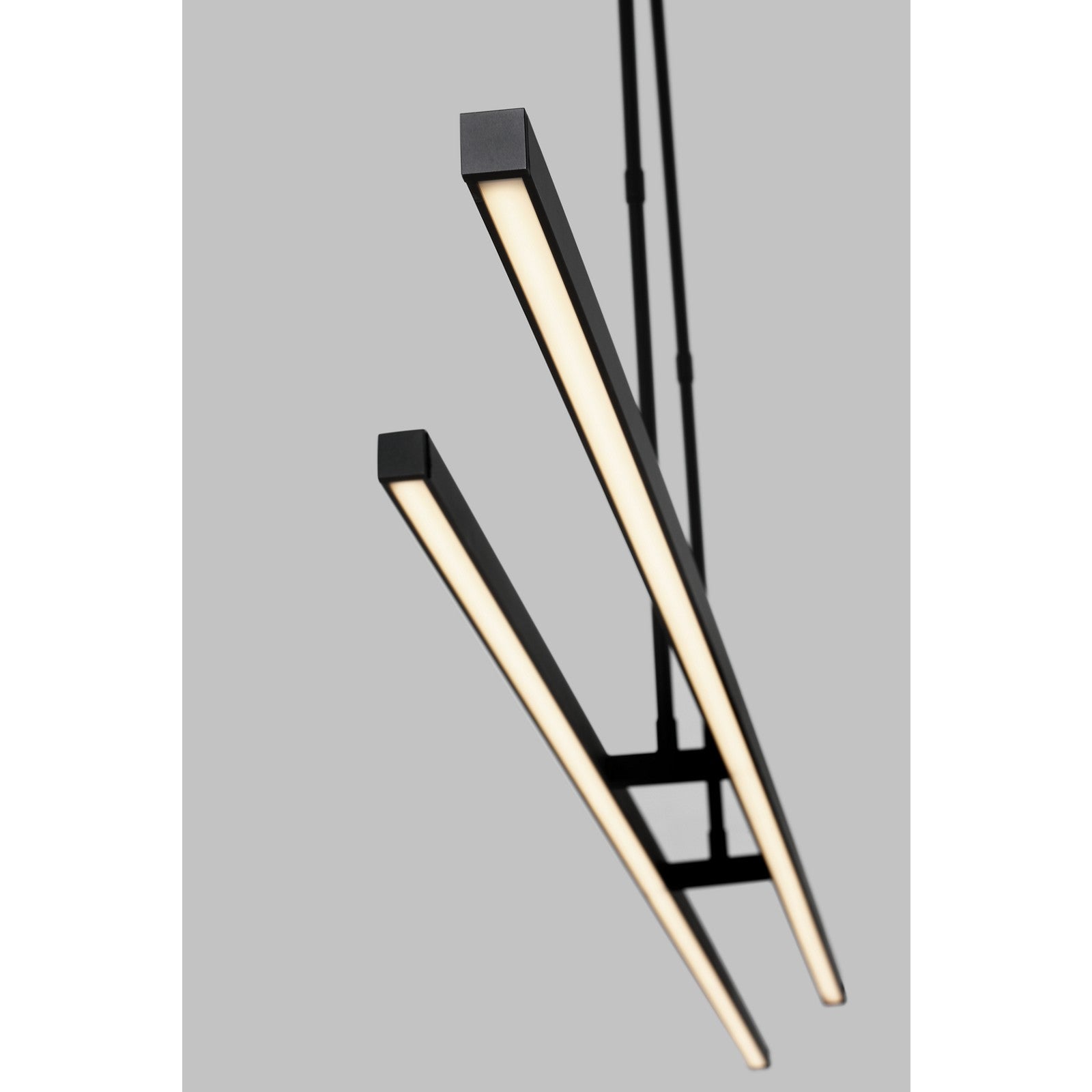 Stagger Halo 84 Linear Suspension - Visual Comfort Modern 10