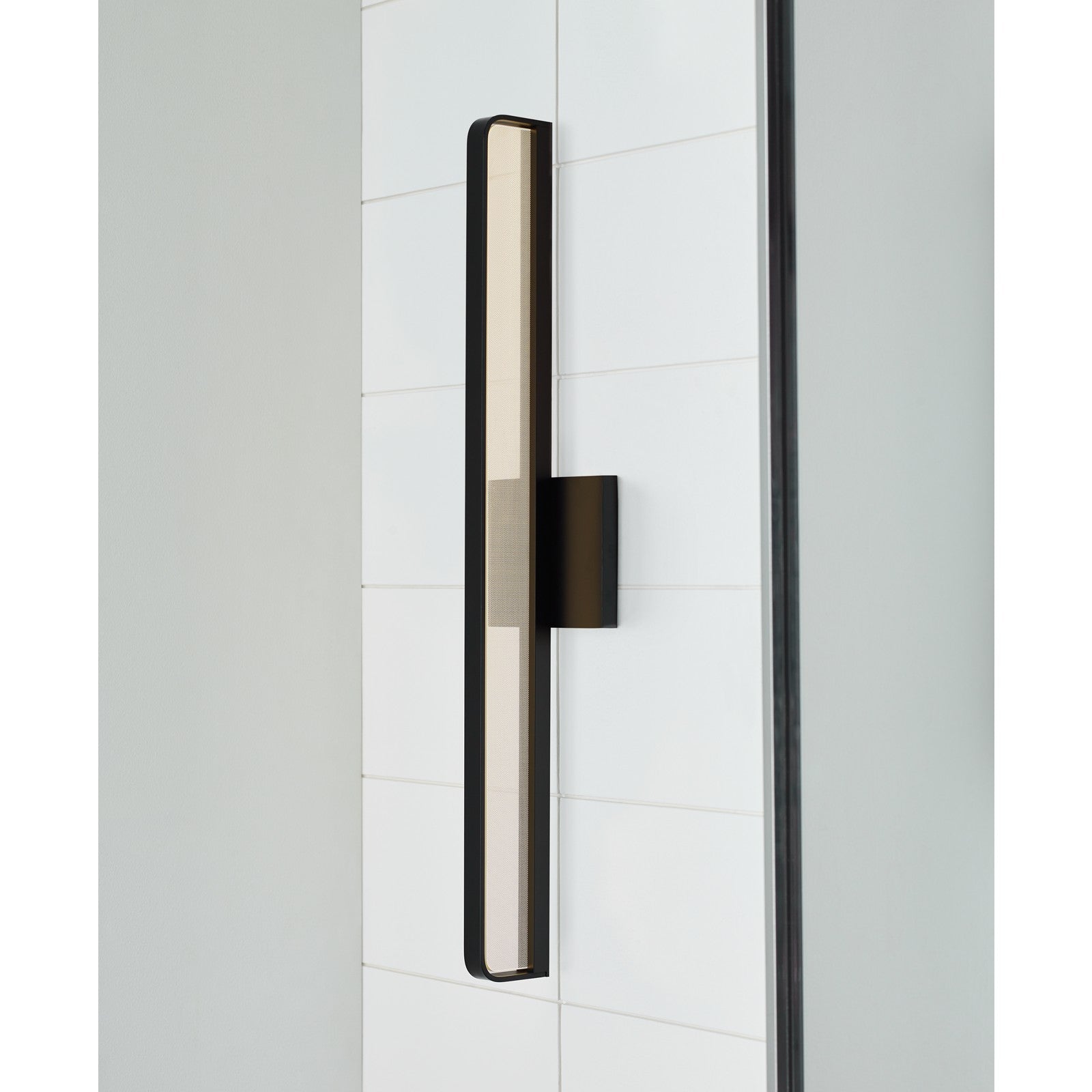 Banda 24 Bath - Visual Comfort Modern 11