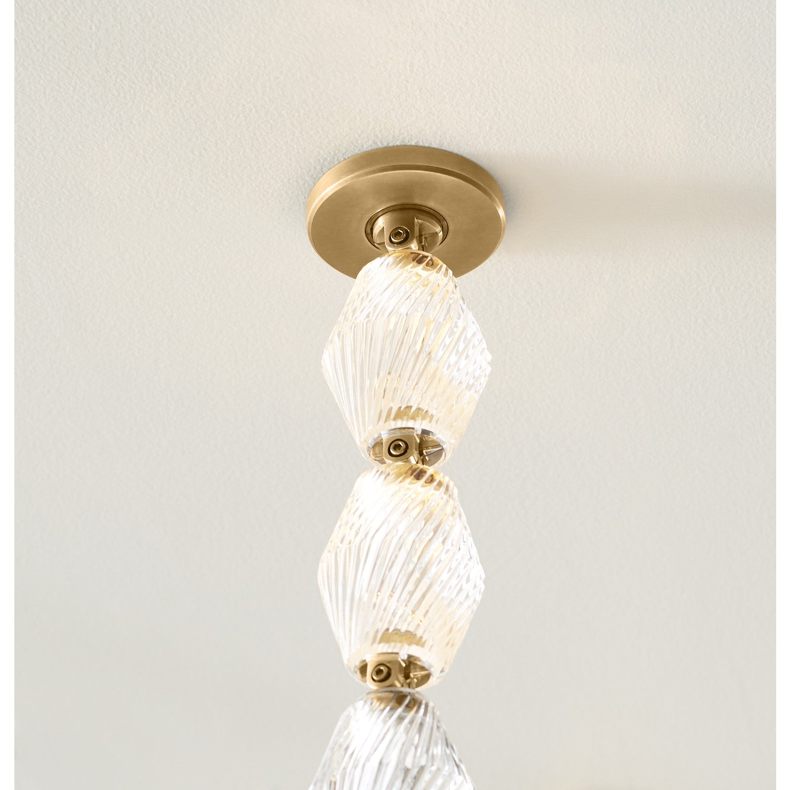 Collier 36 Pendant - Visual Comfort Modern 17