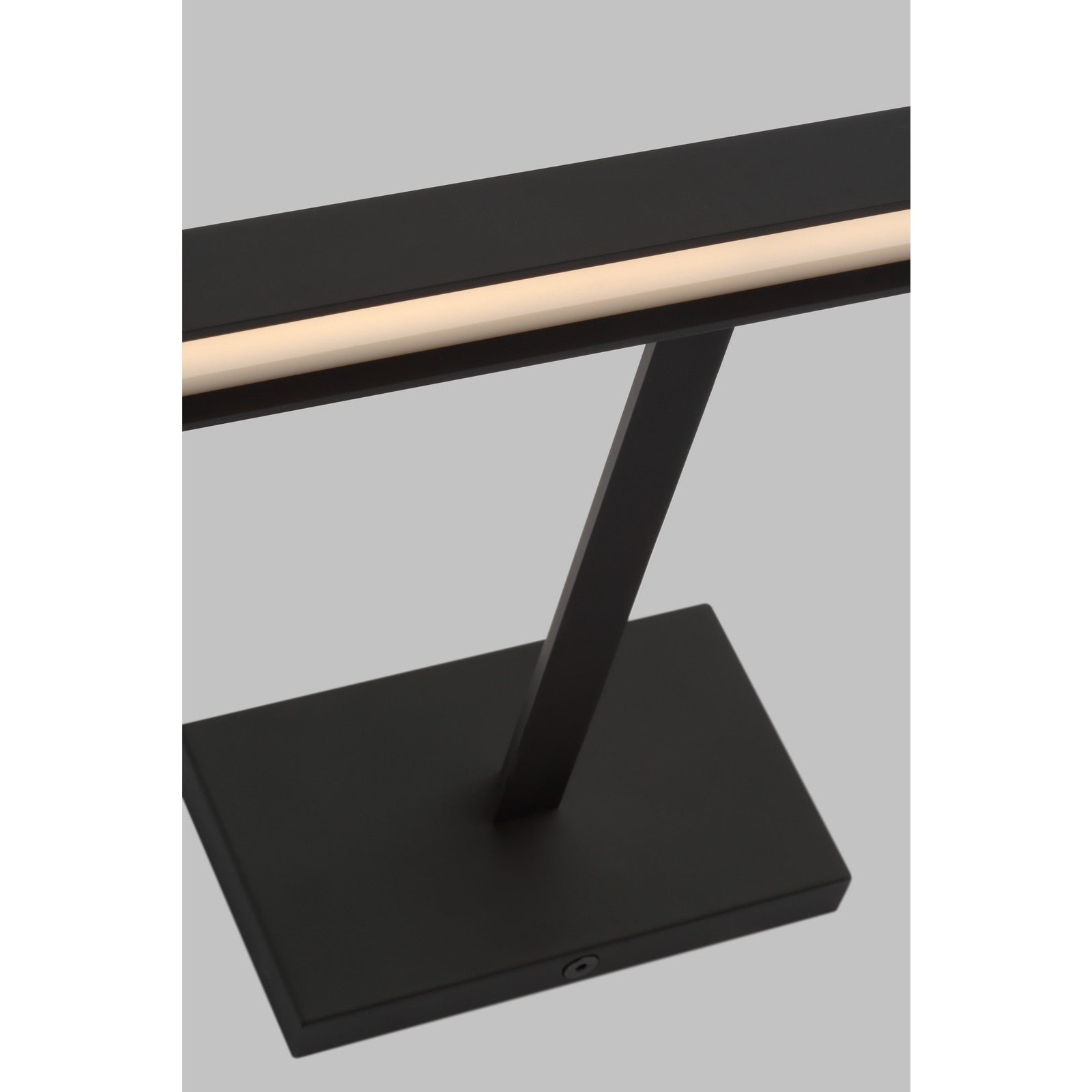 Dessau 24 Picture Light - Visual Comfort Modern 15