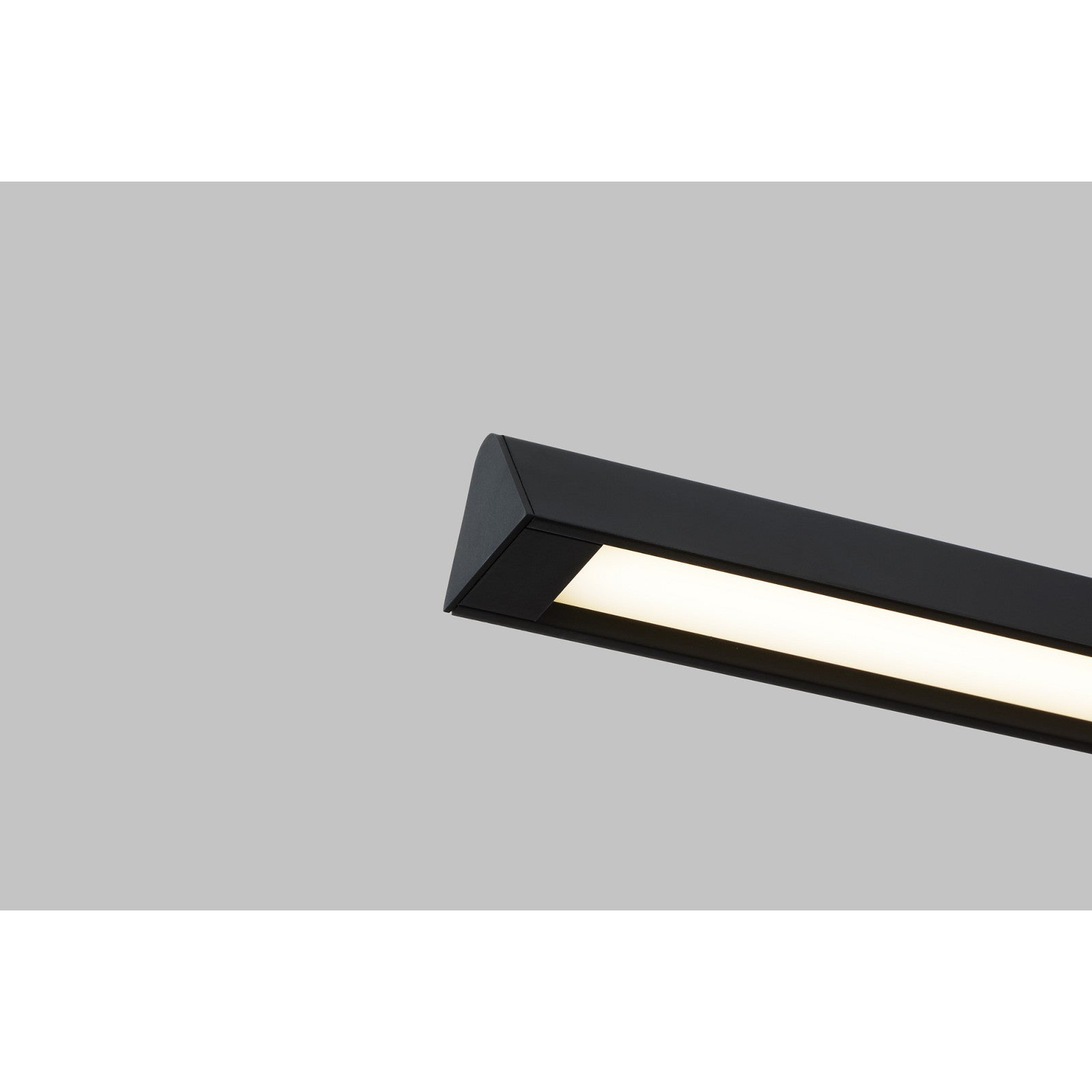 Dessau 48 Linear Suspension - Visual Comfort Modern 4