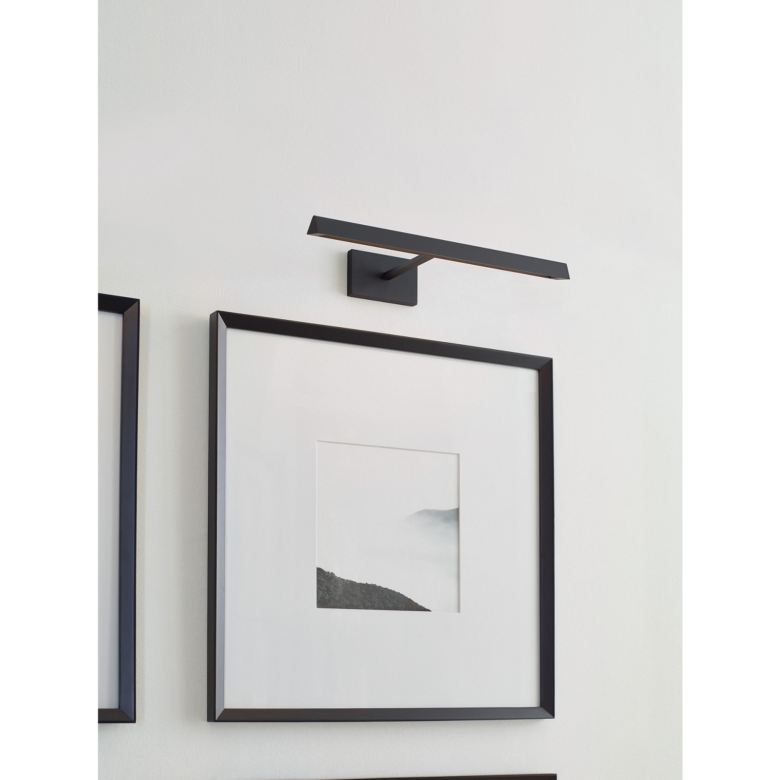 Dessau 18 Picture Light - Visual Comfort Modern 21