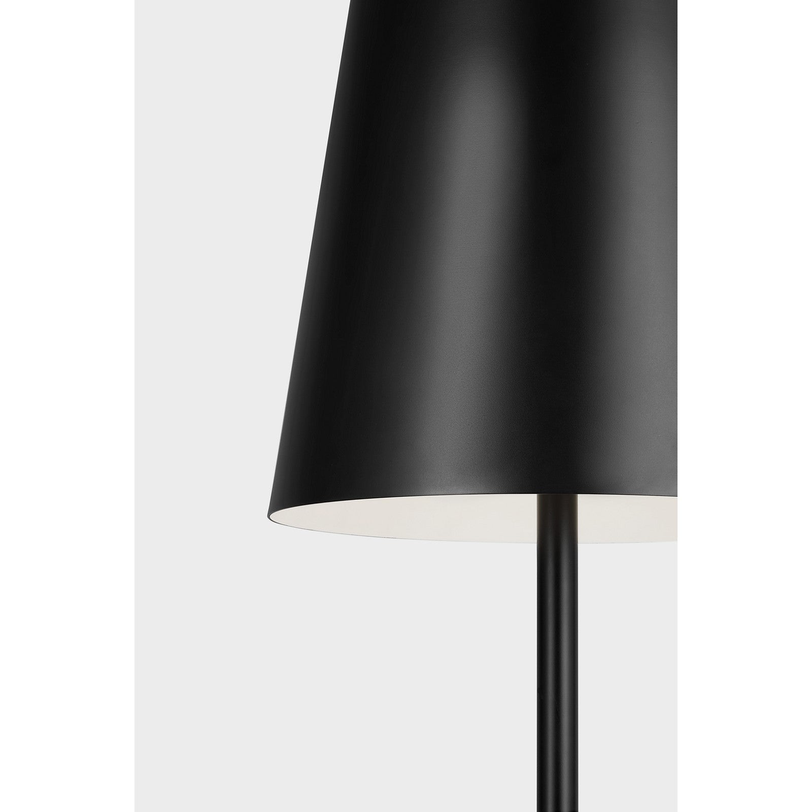 Nevis Outdoor Large Floor Lamp - Visual Comfort Modern 7