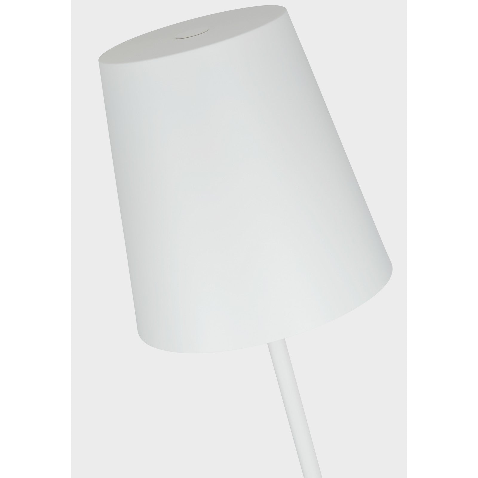 Nevis Outdoor Large Floor Lamp - Visual Comfort Modern 15
