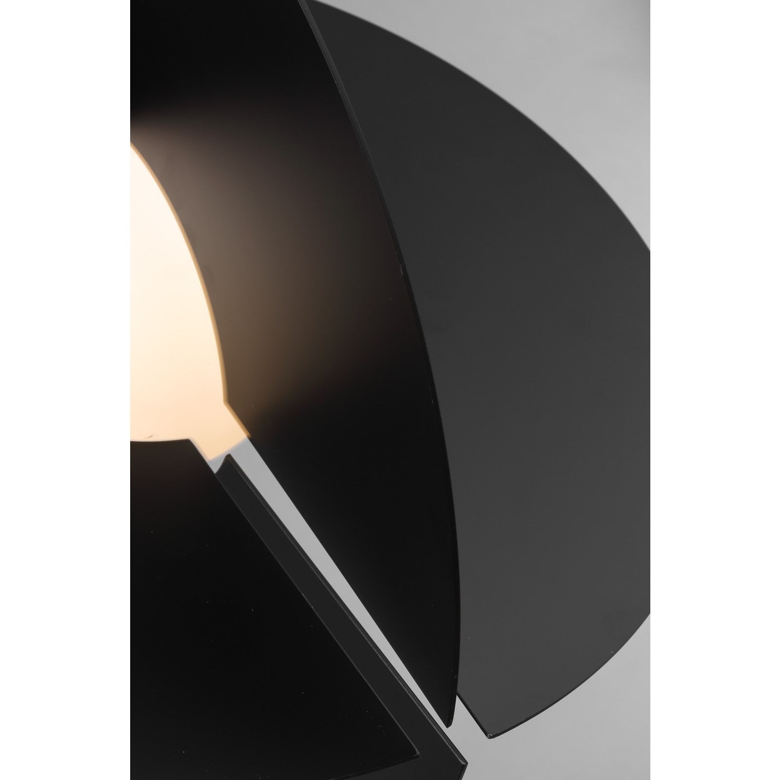 Orbel Round Pendant - Visual Comfort Modern 3