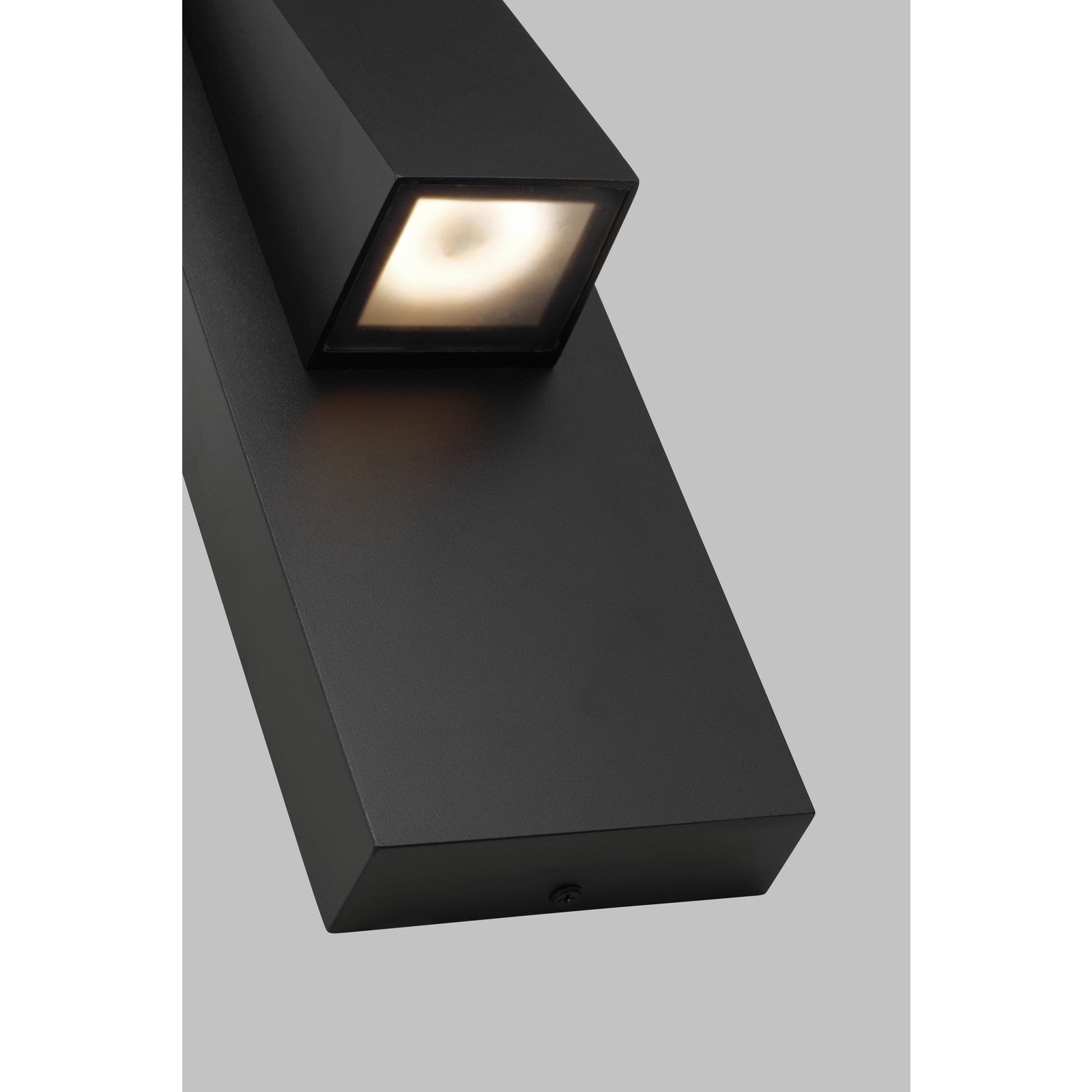 Peak Outdoor Wall - Visual Comfort Modern 3