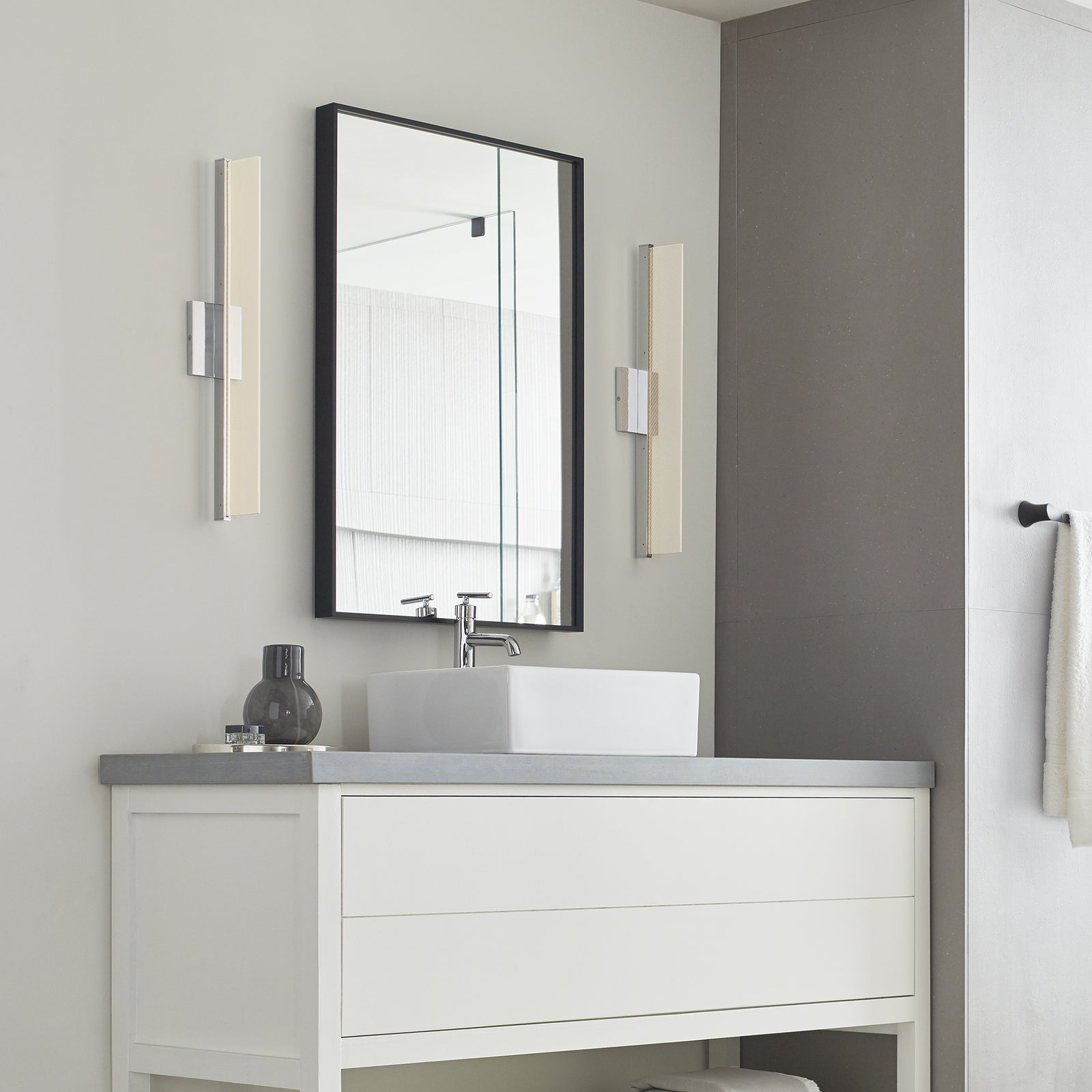 Span 36 Bath Direct chrome 3000K 90 CRI integrated led 90 cri 3000k 120v - Visual Comfort Modern 2