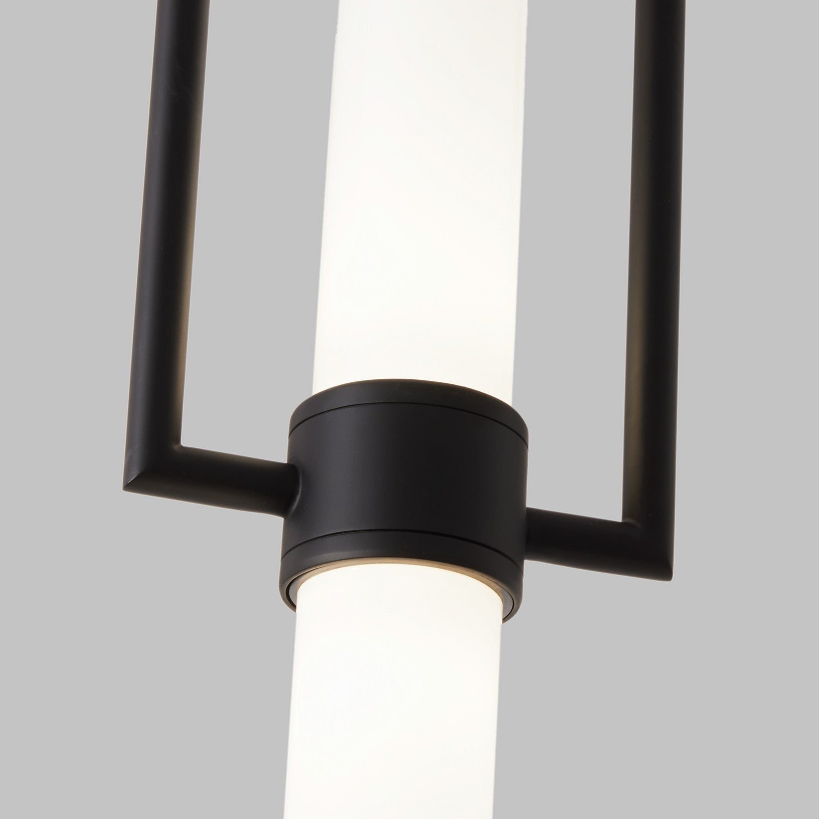 Calumn Pendant - Visual Comfort Modern 4