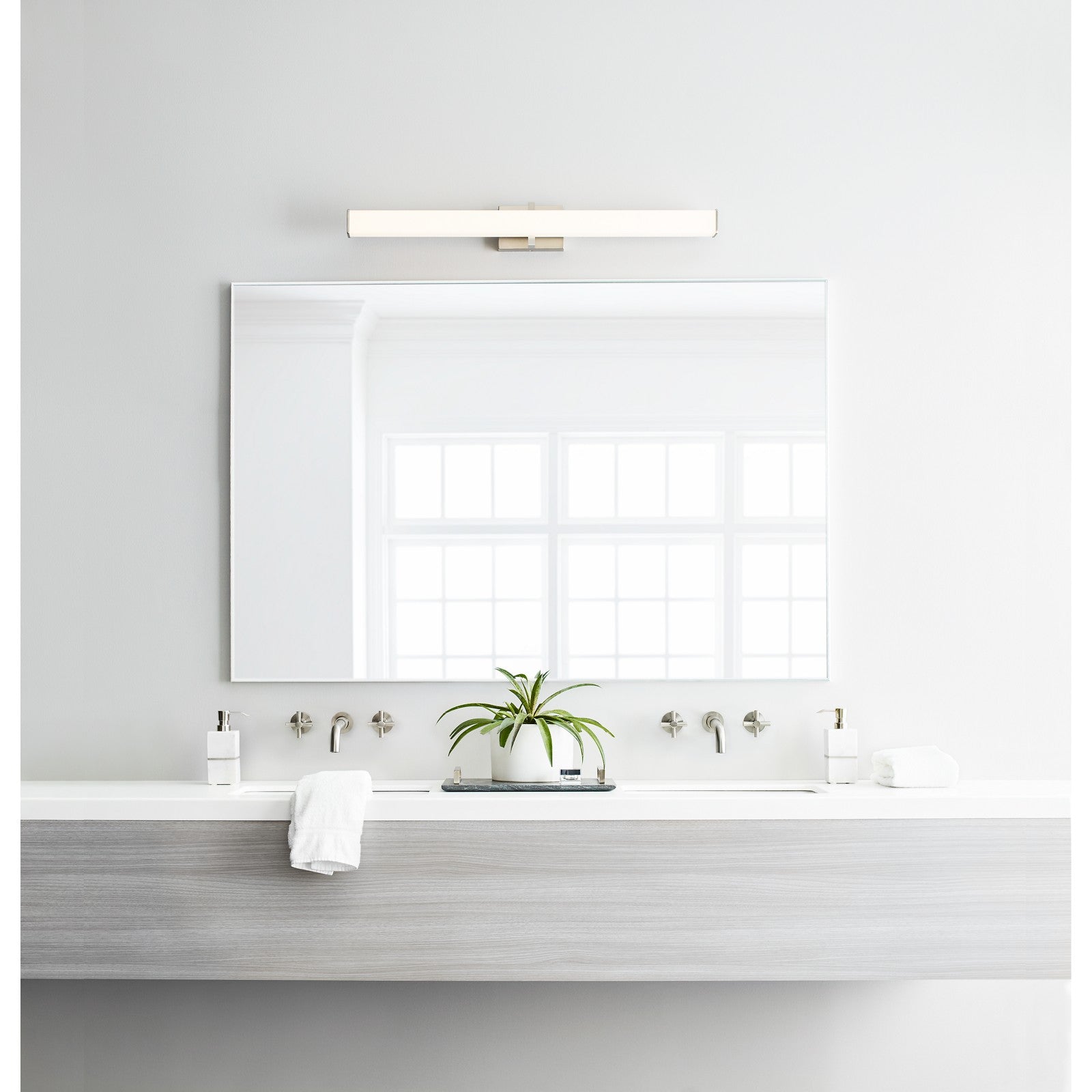 Ellis 36 Bath - Visual Comfort Modern 13