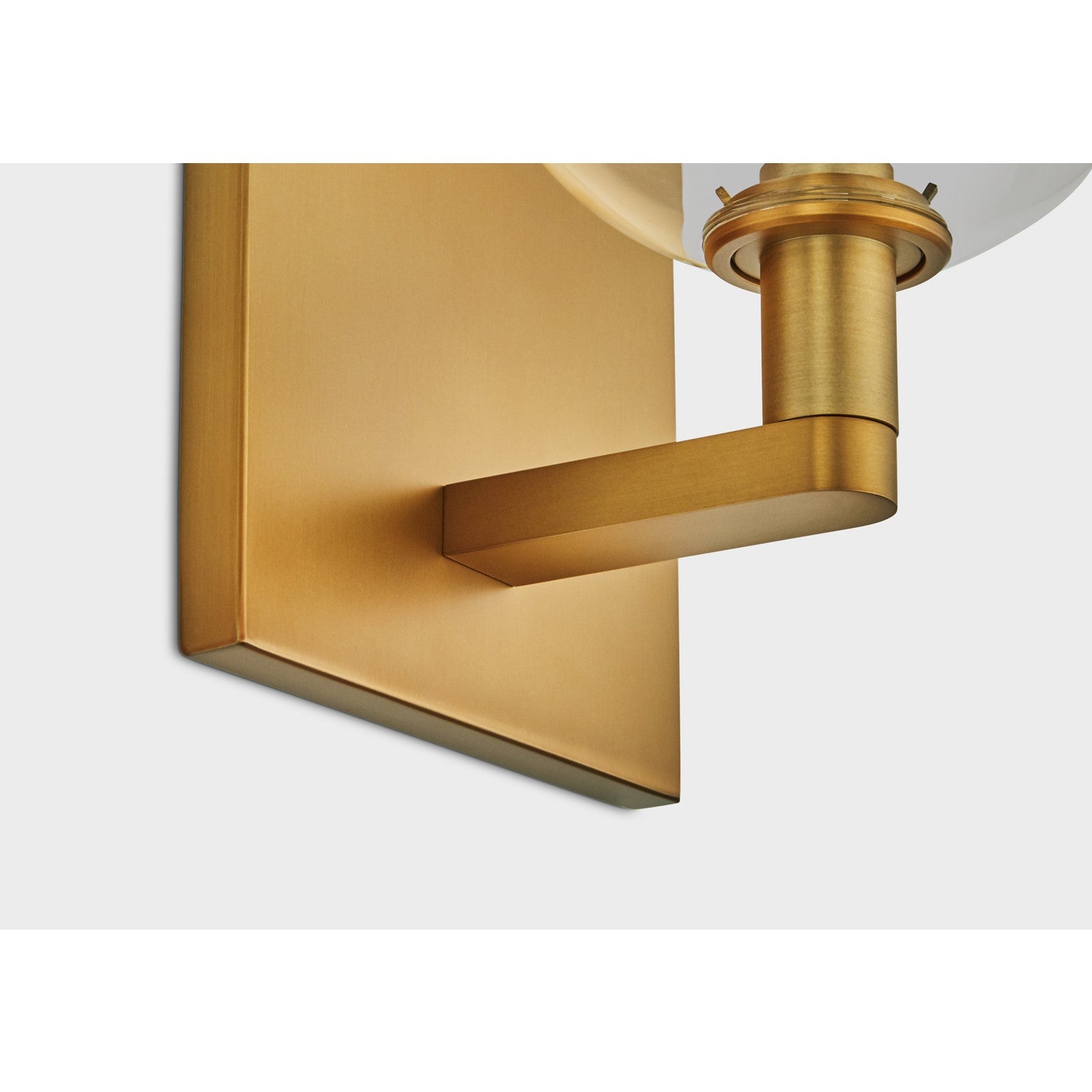 Gambit Single Wall - Visual Comfort Modern 4