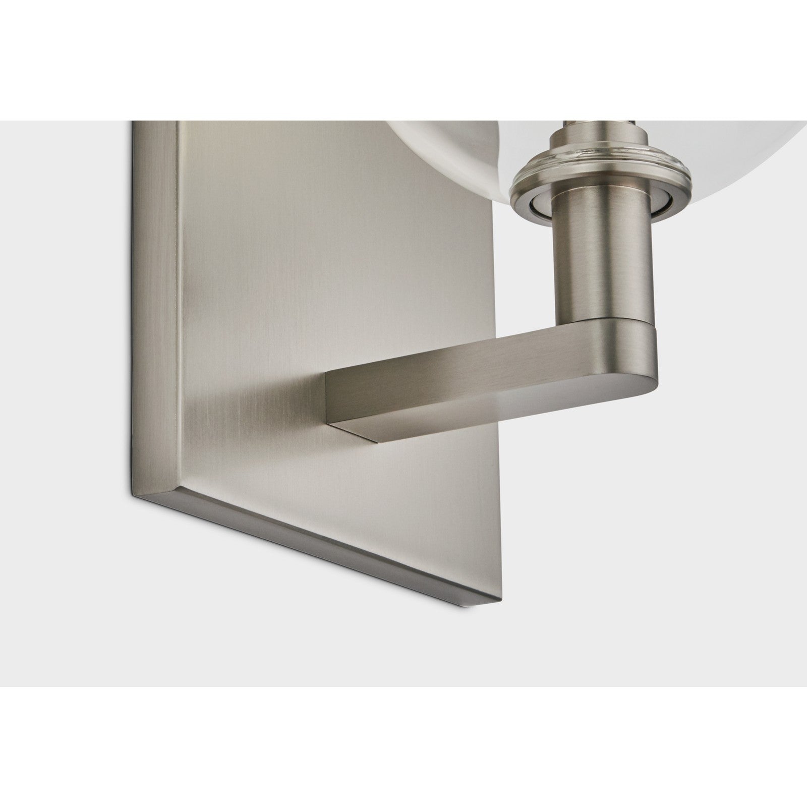 Gambit Single Wall - Visual Comfort Modern 8