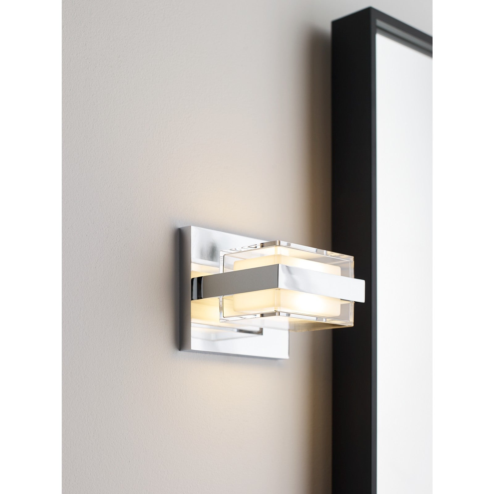 Kamden 1-Light Wall/Bath - Visual Comfort Modern 17