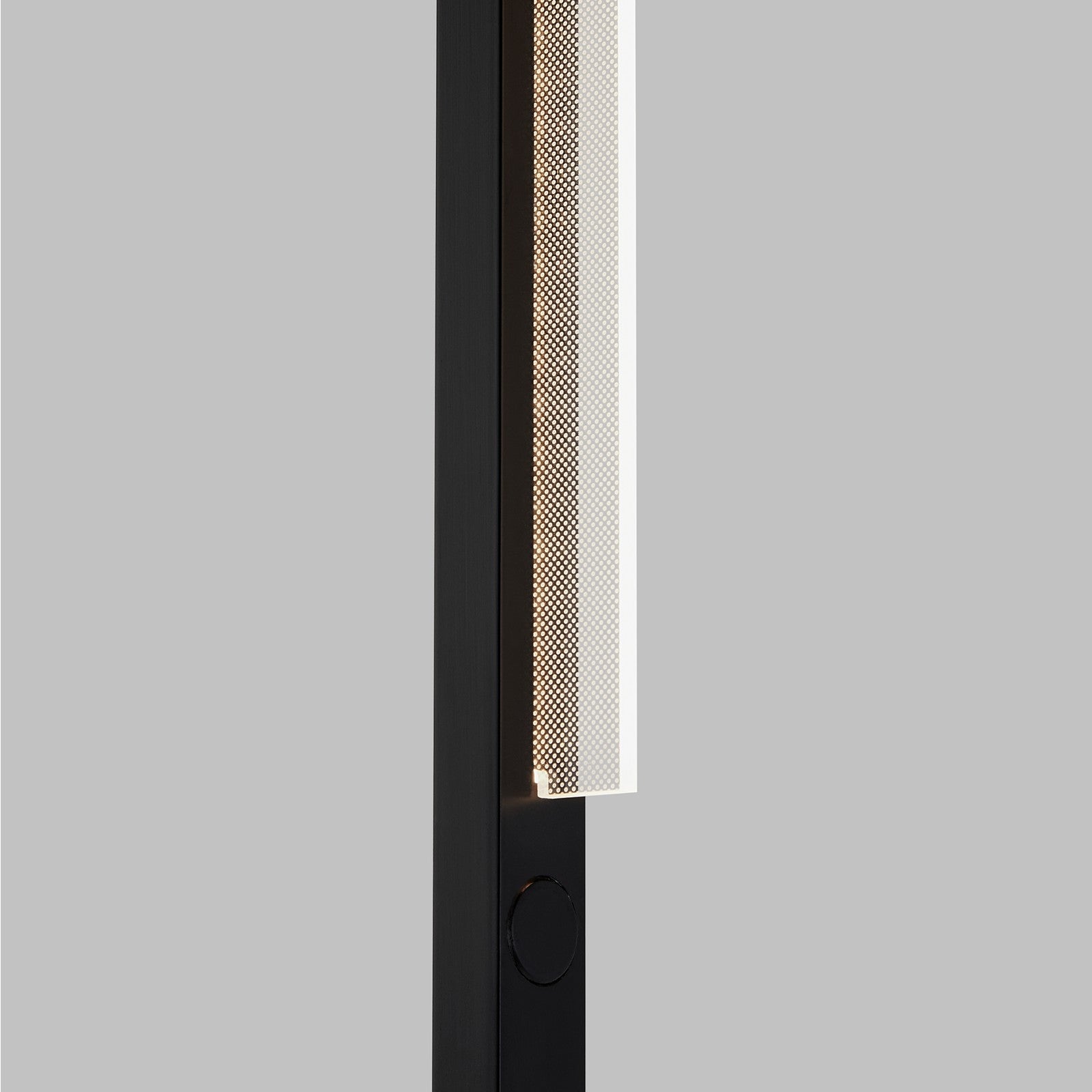 Klee 70 Floor Lamp - Visual Comfort Modern 5