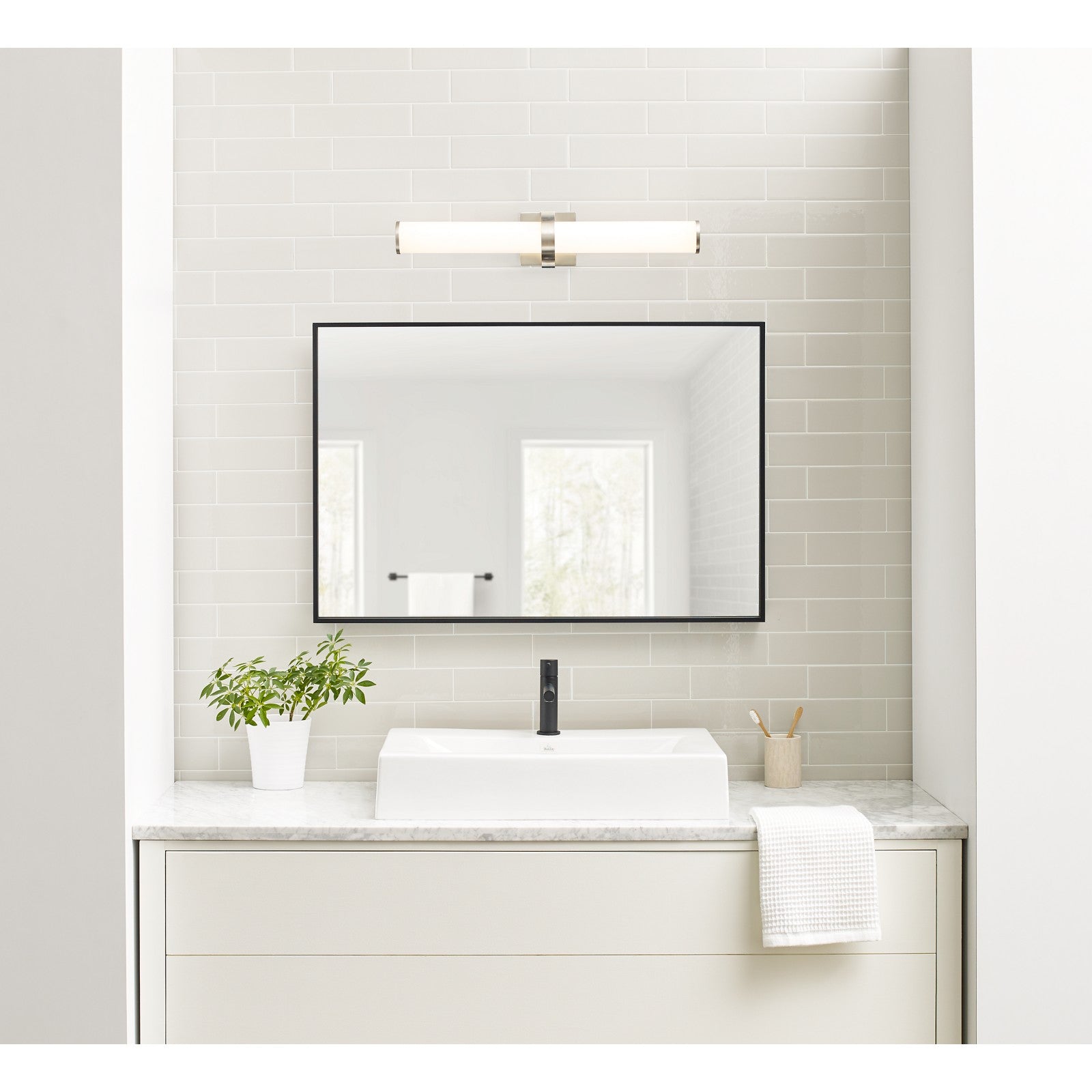 Lynk 24 Bath - Visual Comfort Modern 22