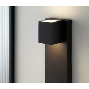 Quadrate Outdoor Wall - Visual Comfort Modern 4