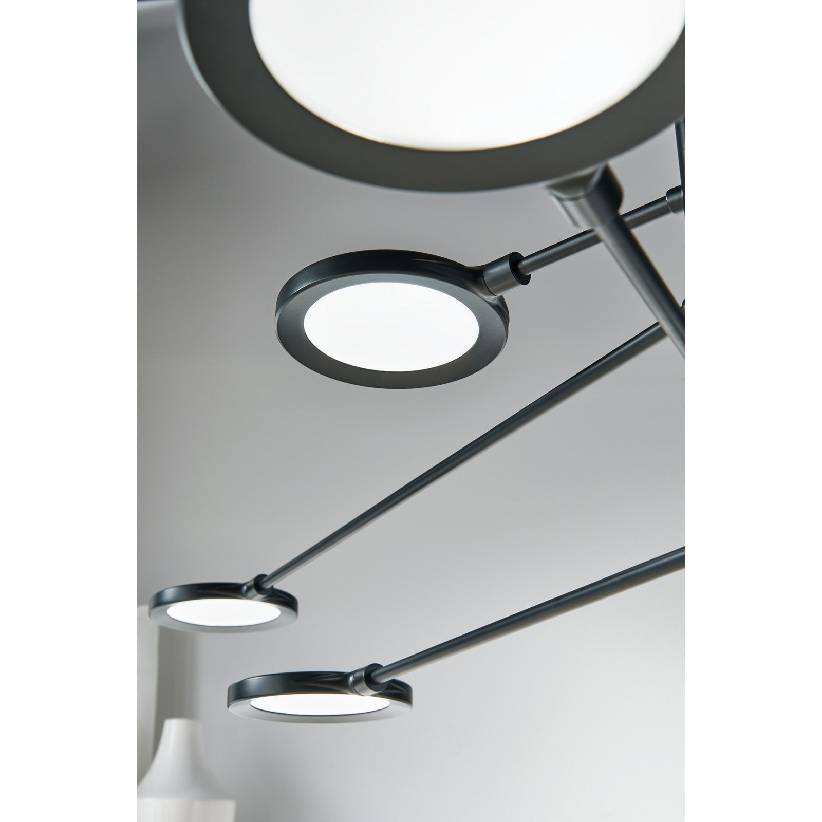 Spectica 8 Chandelier - Visual Comfort Modern 7