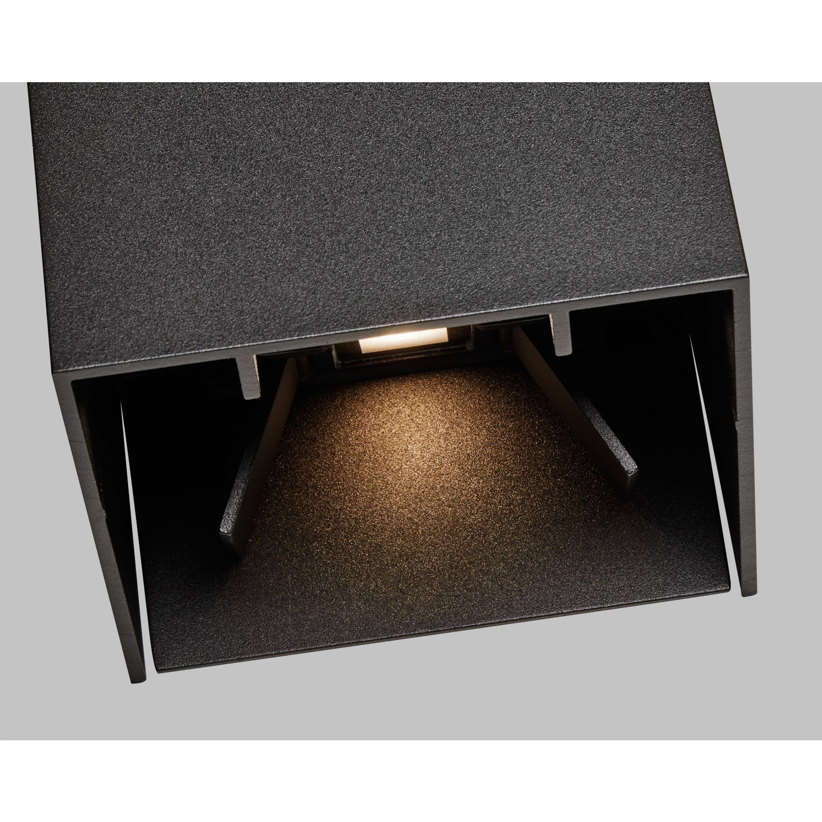 Vex 20 Outdoor Wall - Visual Comfort Modern 4