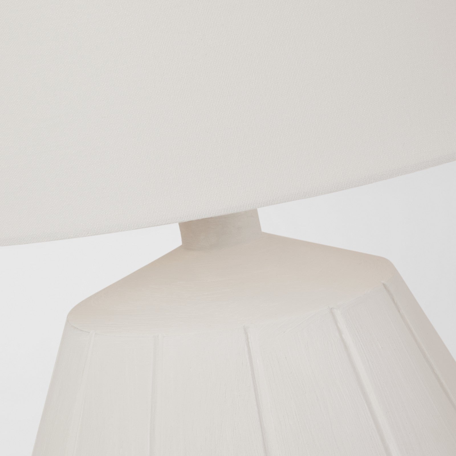 Frey Medium Table Lamp - Visual Comfort Table Lamps