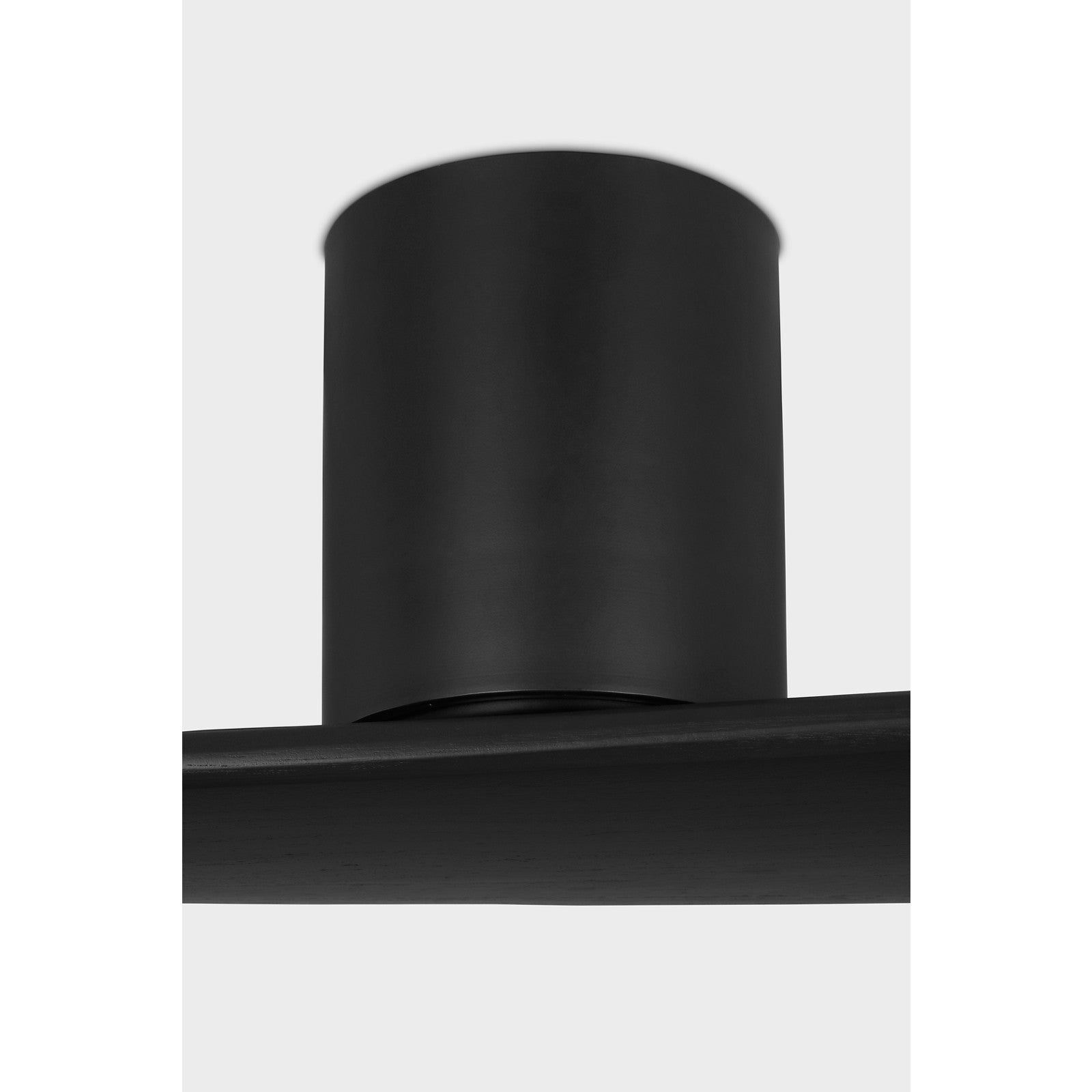 Plank Smart 72" Hugger Ceiling Fan - Visual Comfort Fan 3