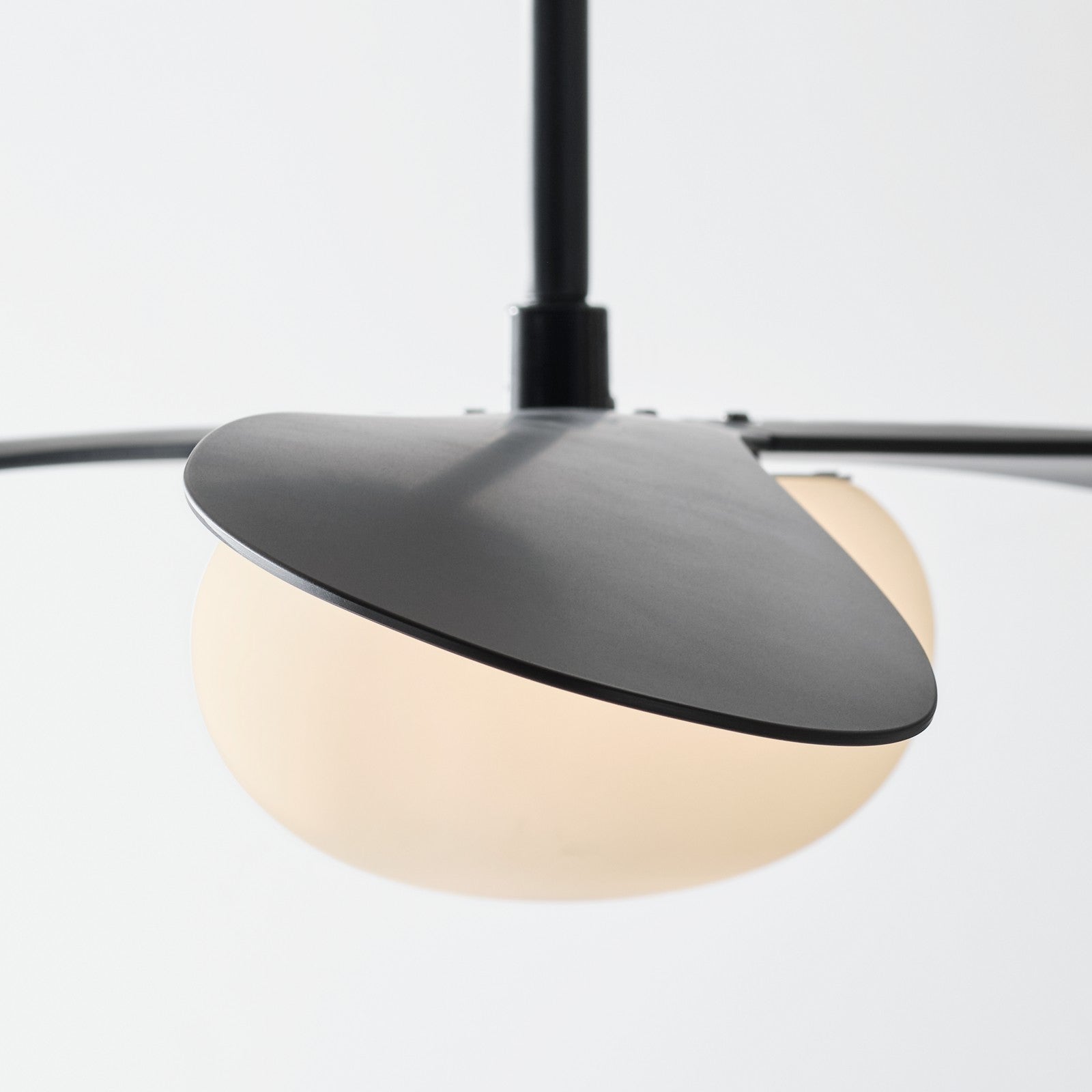 Drape Smart 58" LED Ceiling Fan - Visual Comfort Fan 7