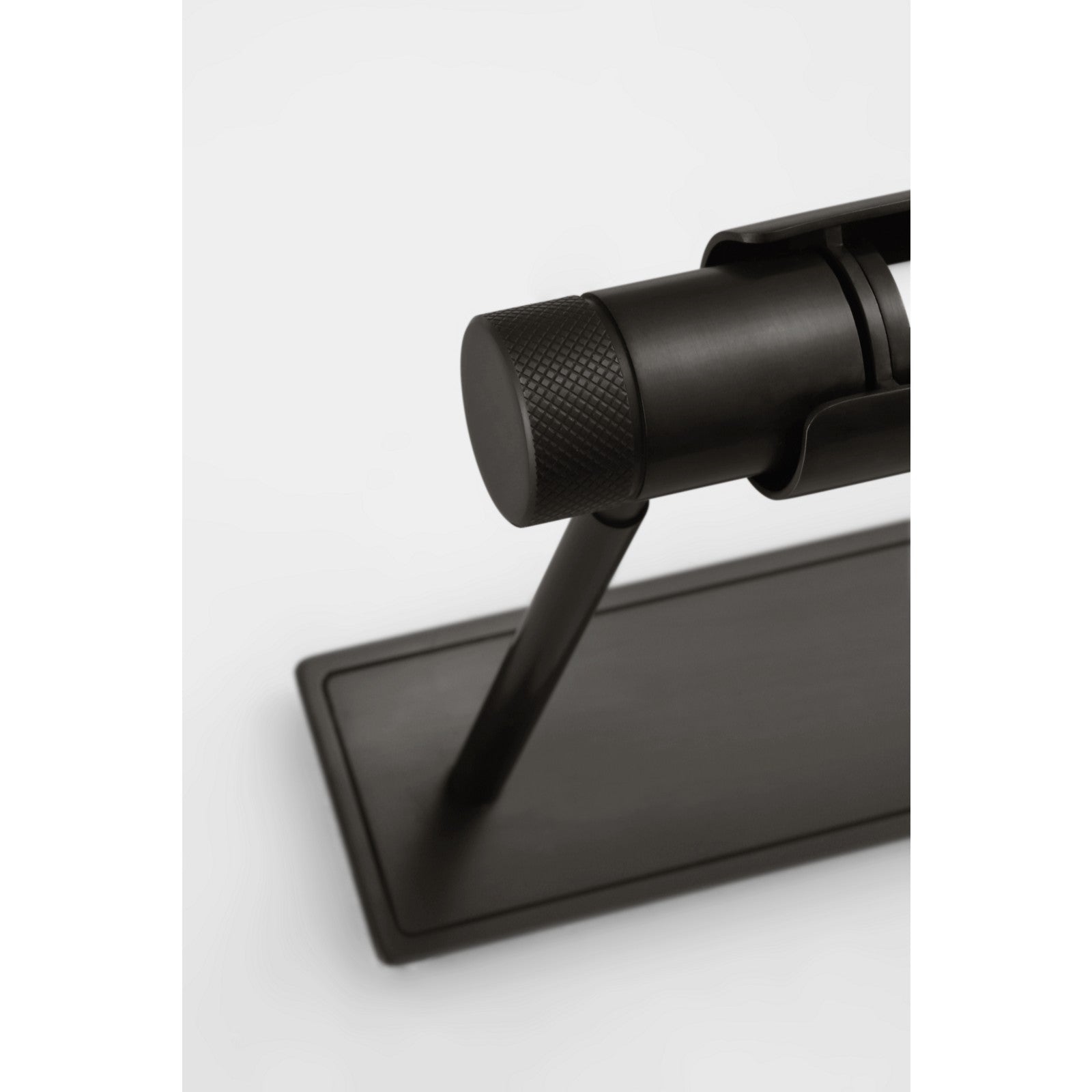 Capa 24 Picture Light - Visual Comfort Modern 5