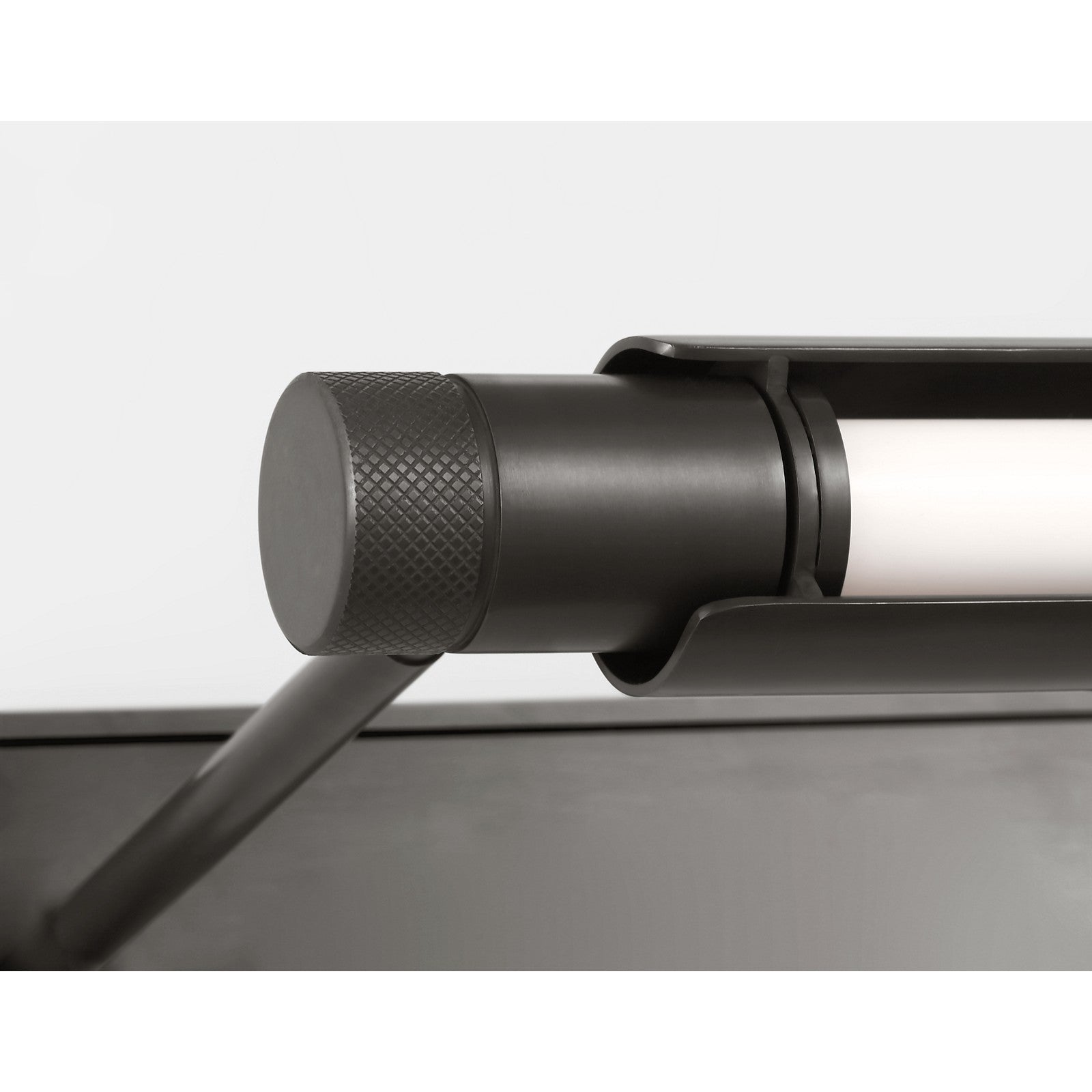 Capa 36 Picture Light - Visual Comfort Modern 4