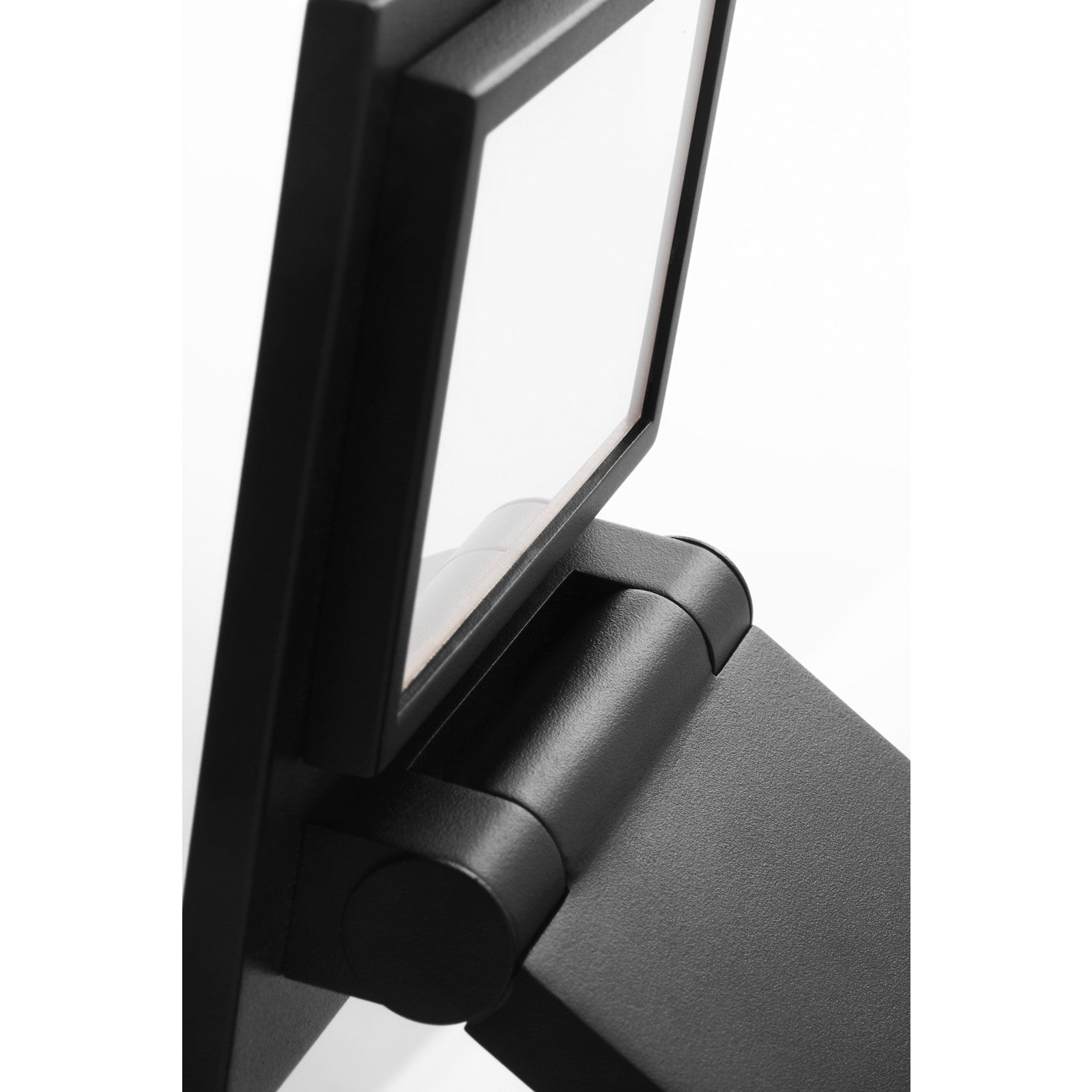 Angolo 6 Wall - Visual Comfort Modern 5