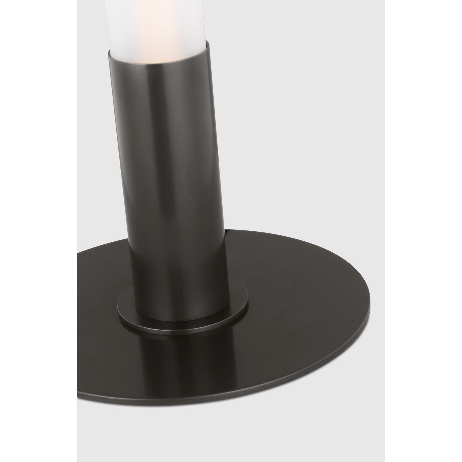 Miguel 21 Table Lamp - Visual Comfort Modern 18