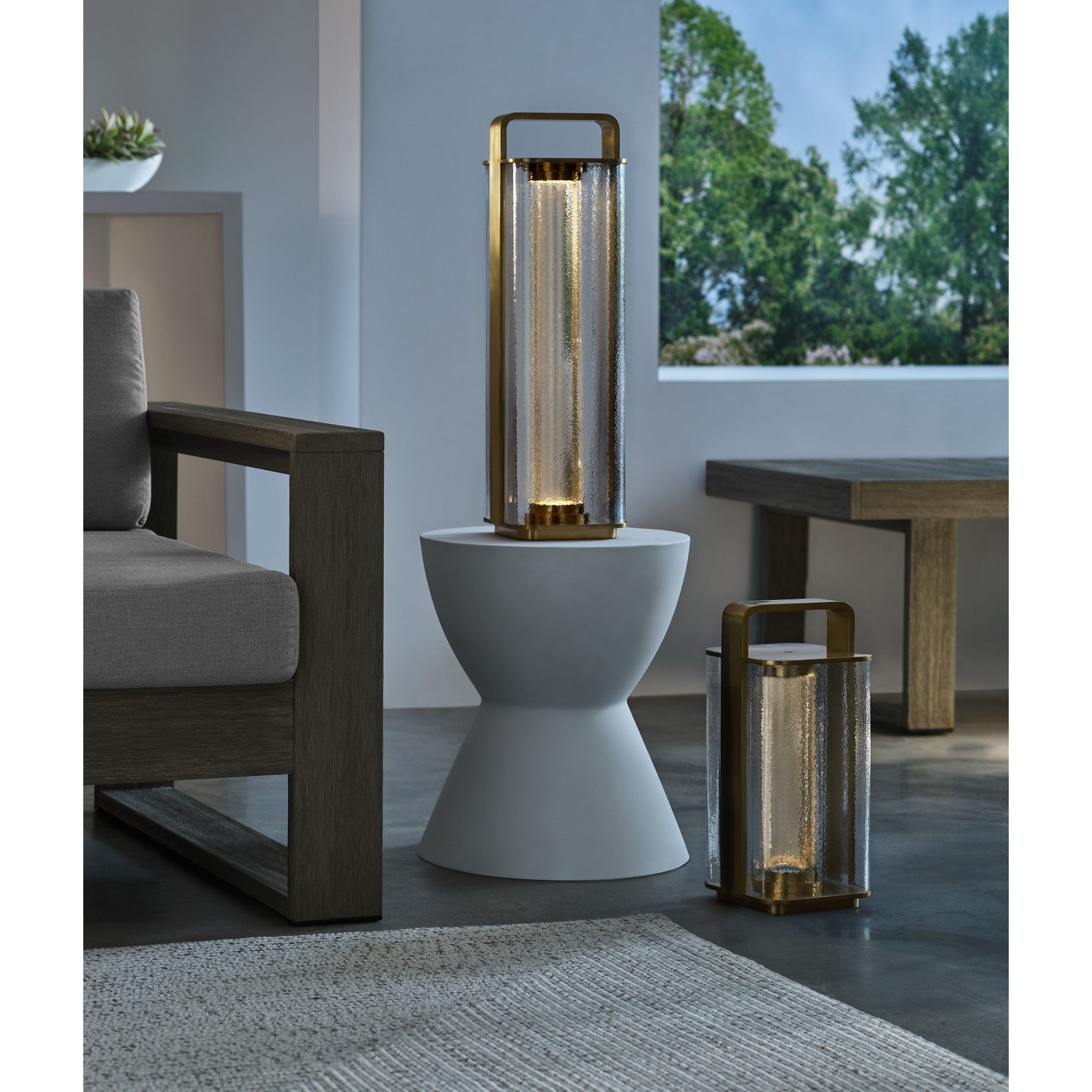 Flacara 15 Rechargeable Lantern - Visual Comfort Modern 9