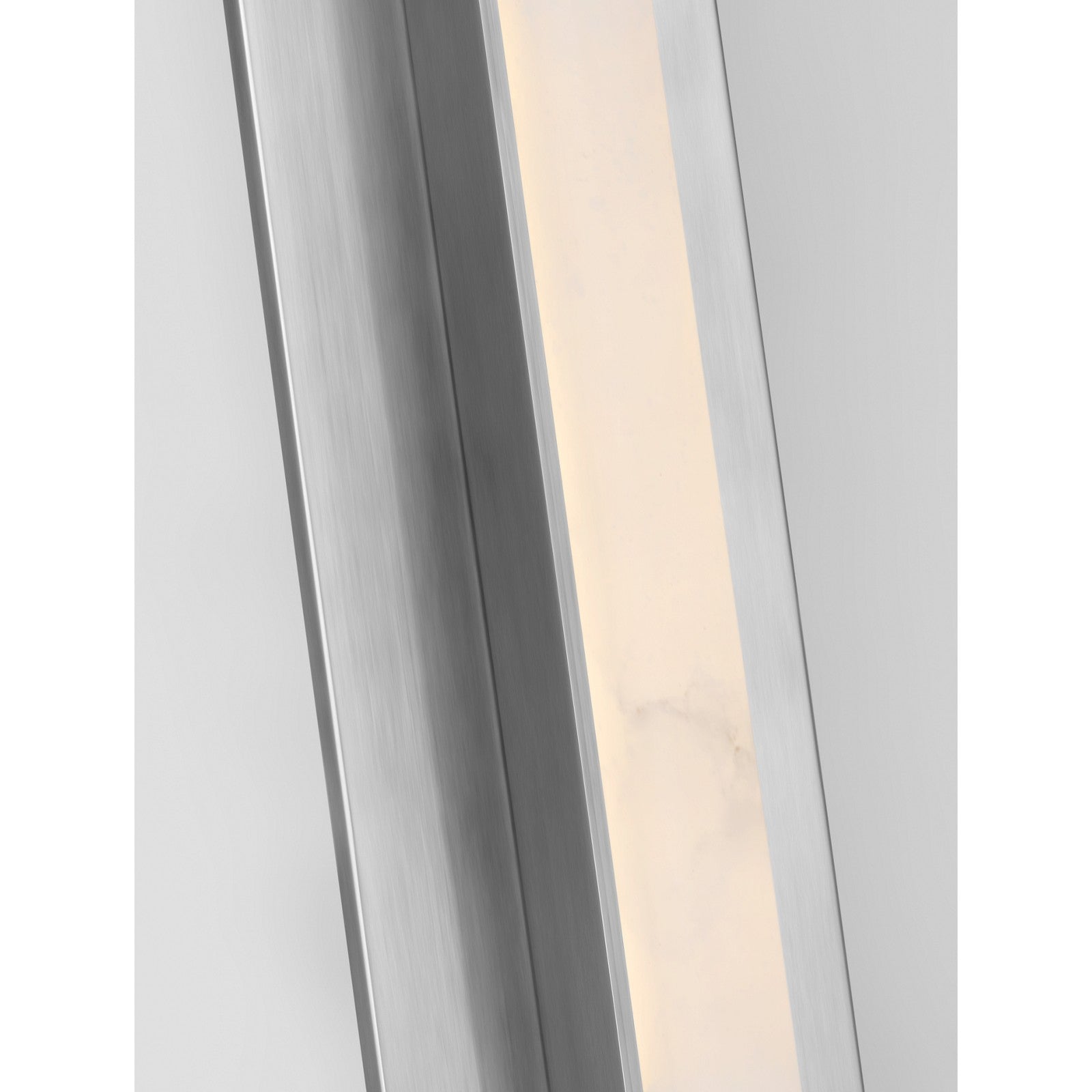 Linea 32 Sconce - Visual Comfort Modern 3