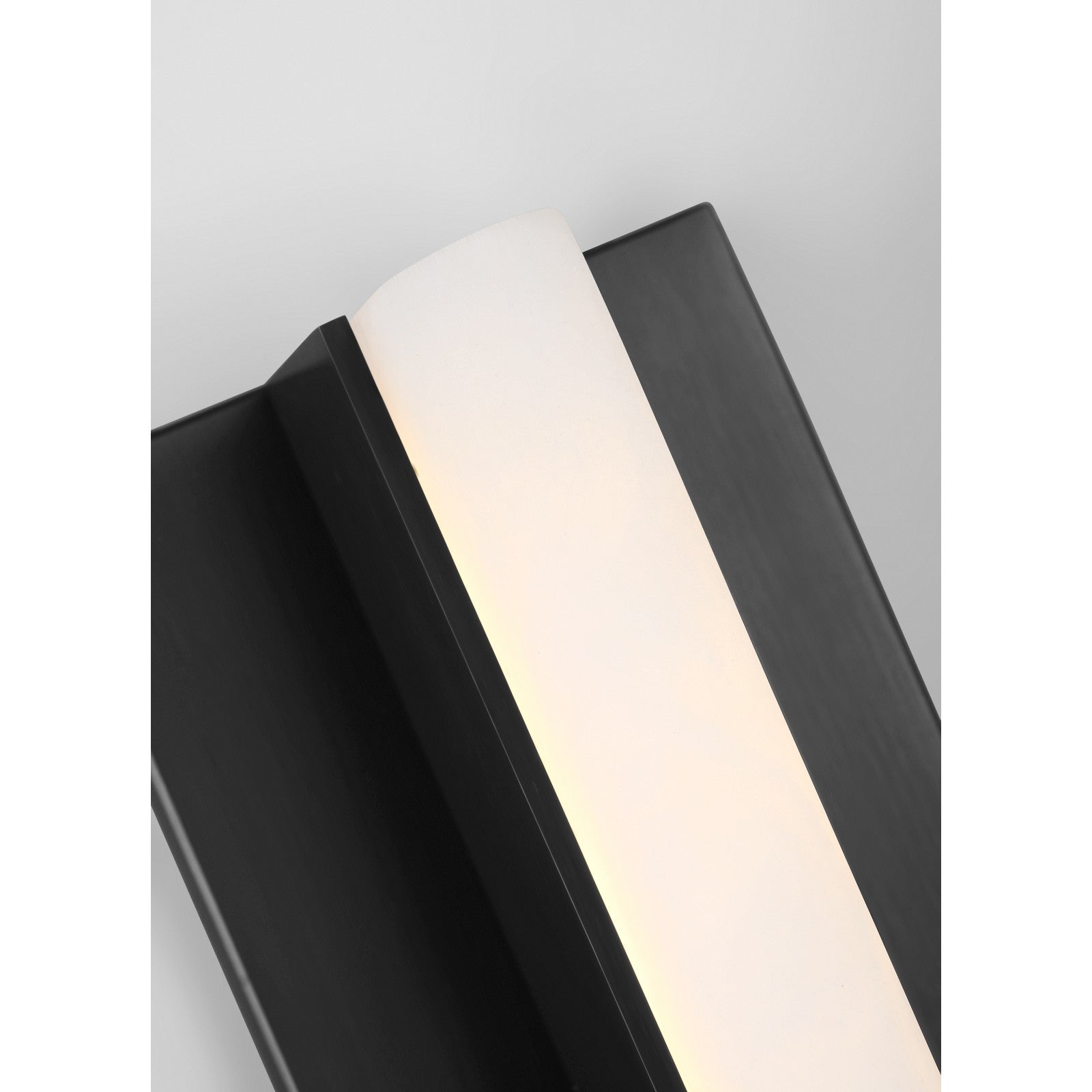 Linea 5 Sconce - Visual Comfort Modern 7