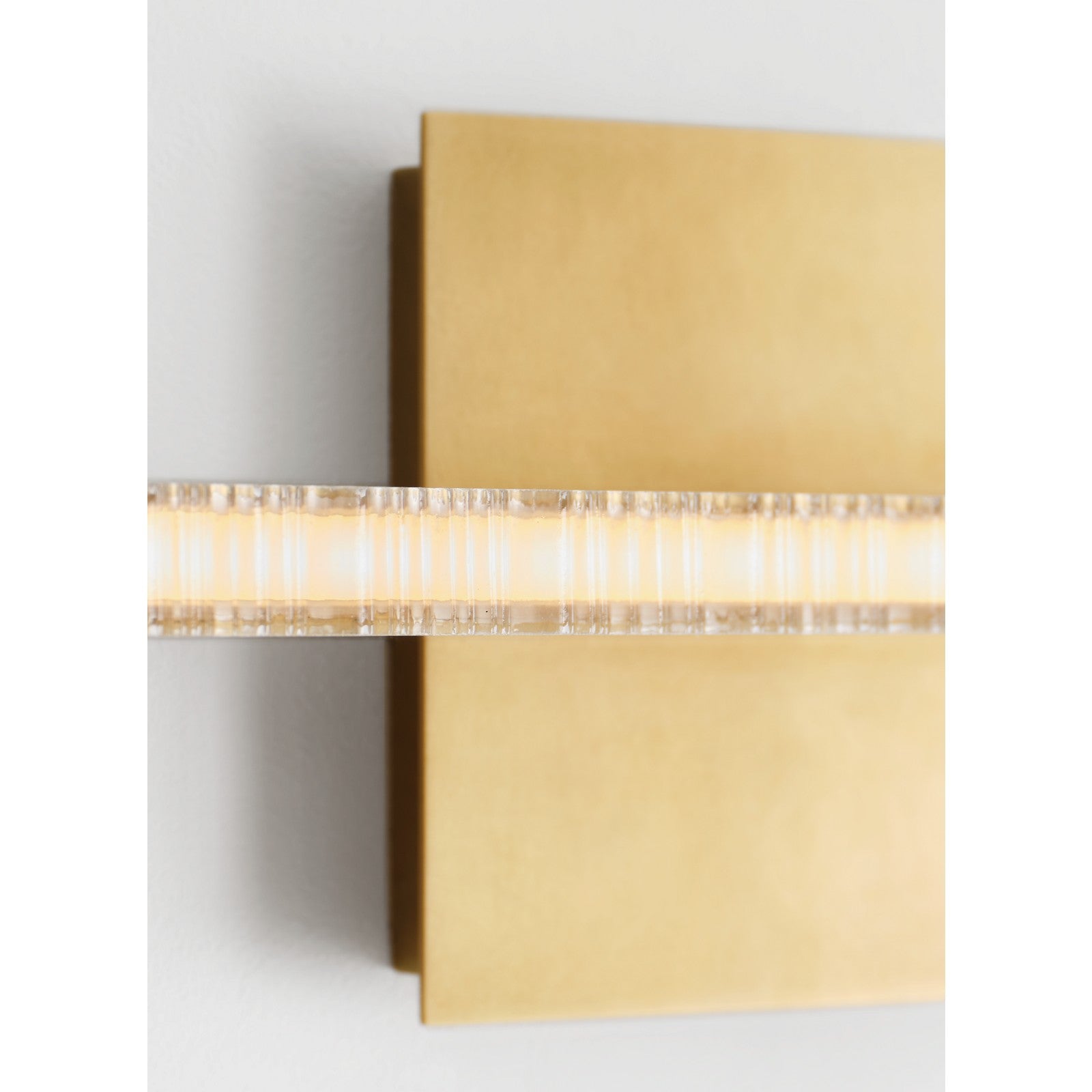 Serre 36 Bath - Visual Comfort Modern 7