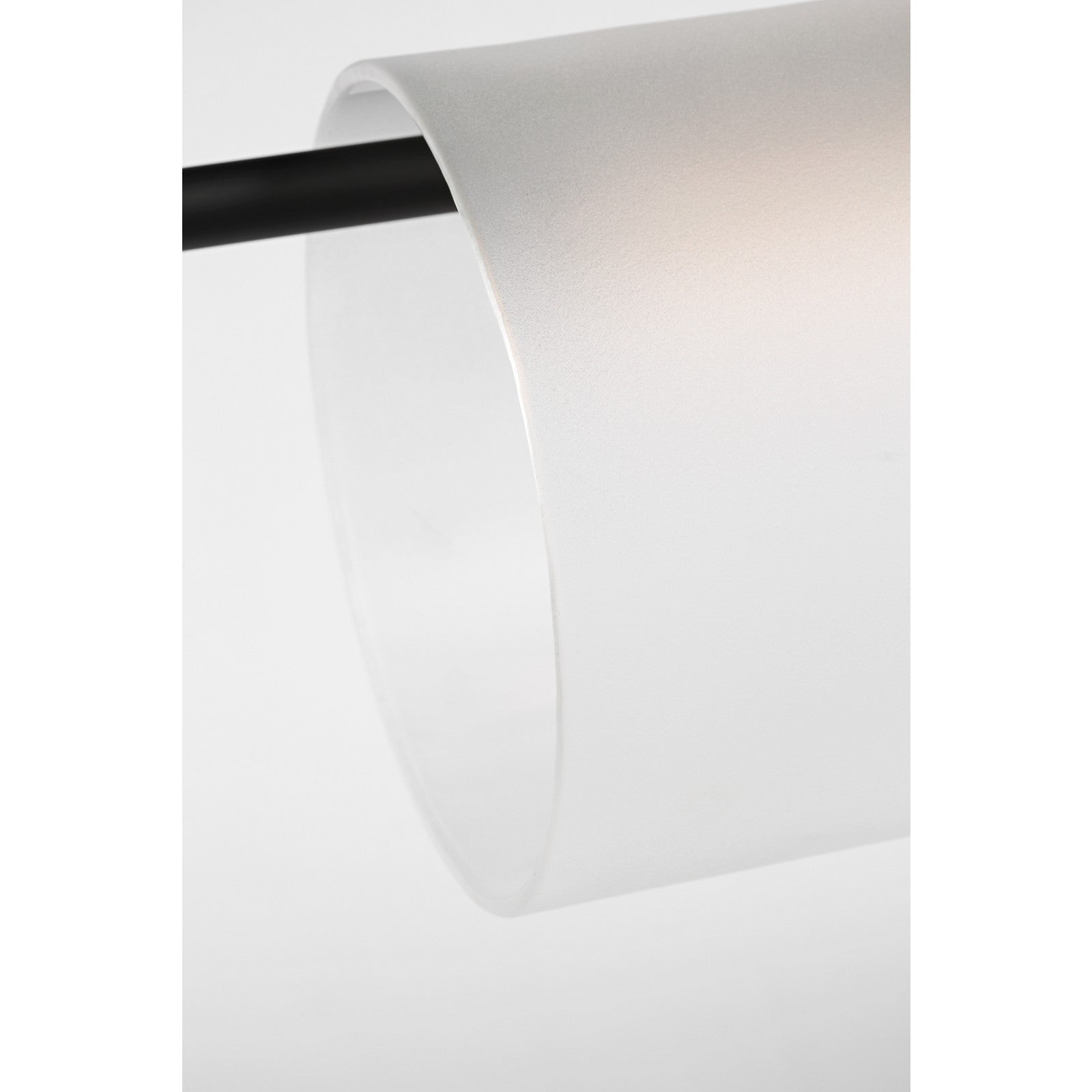 Trace 72 Single Linear Chandelier - Visual Comfort Modern 4