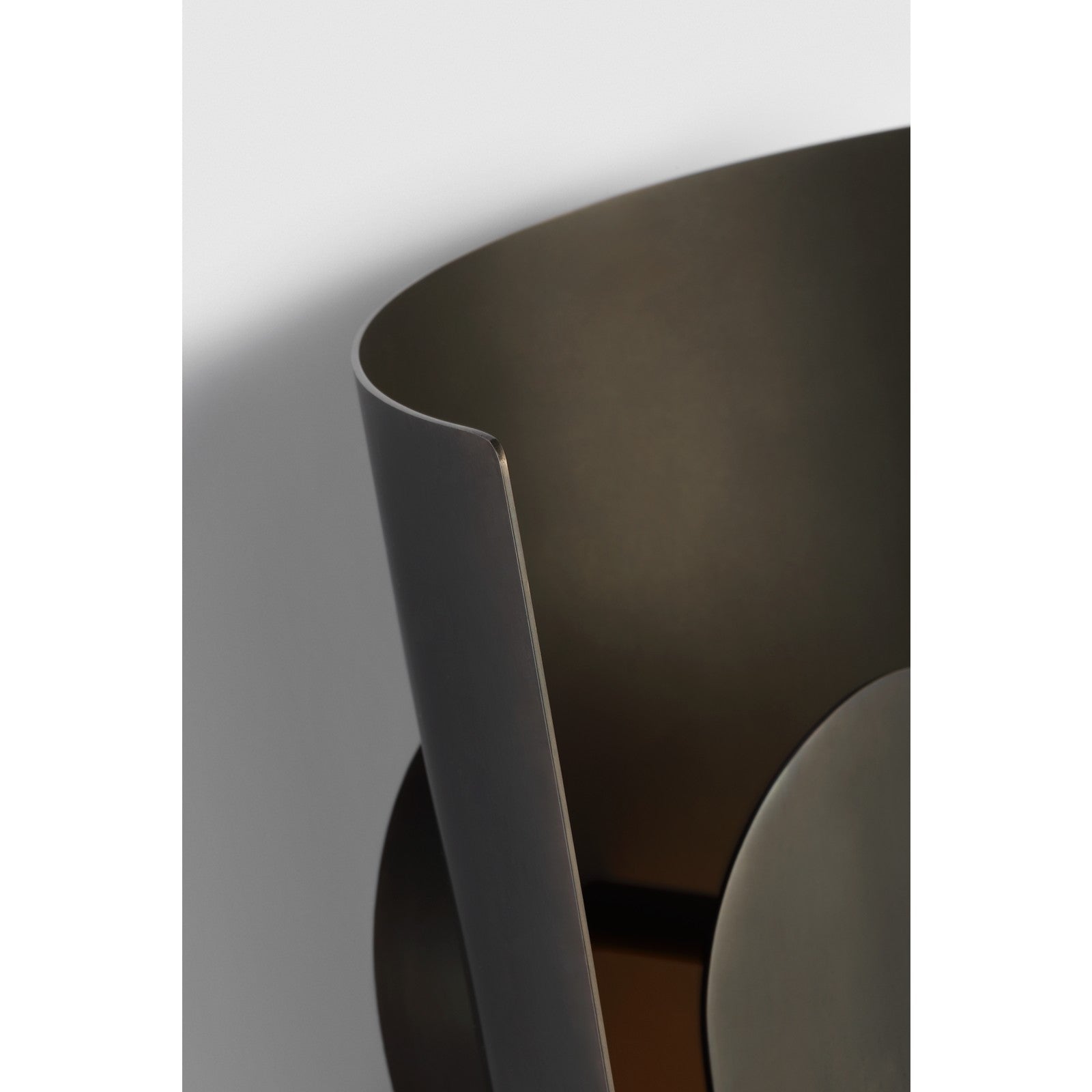 Shielded Medium Sconce - Visual Comfort Modern 3
