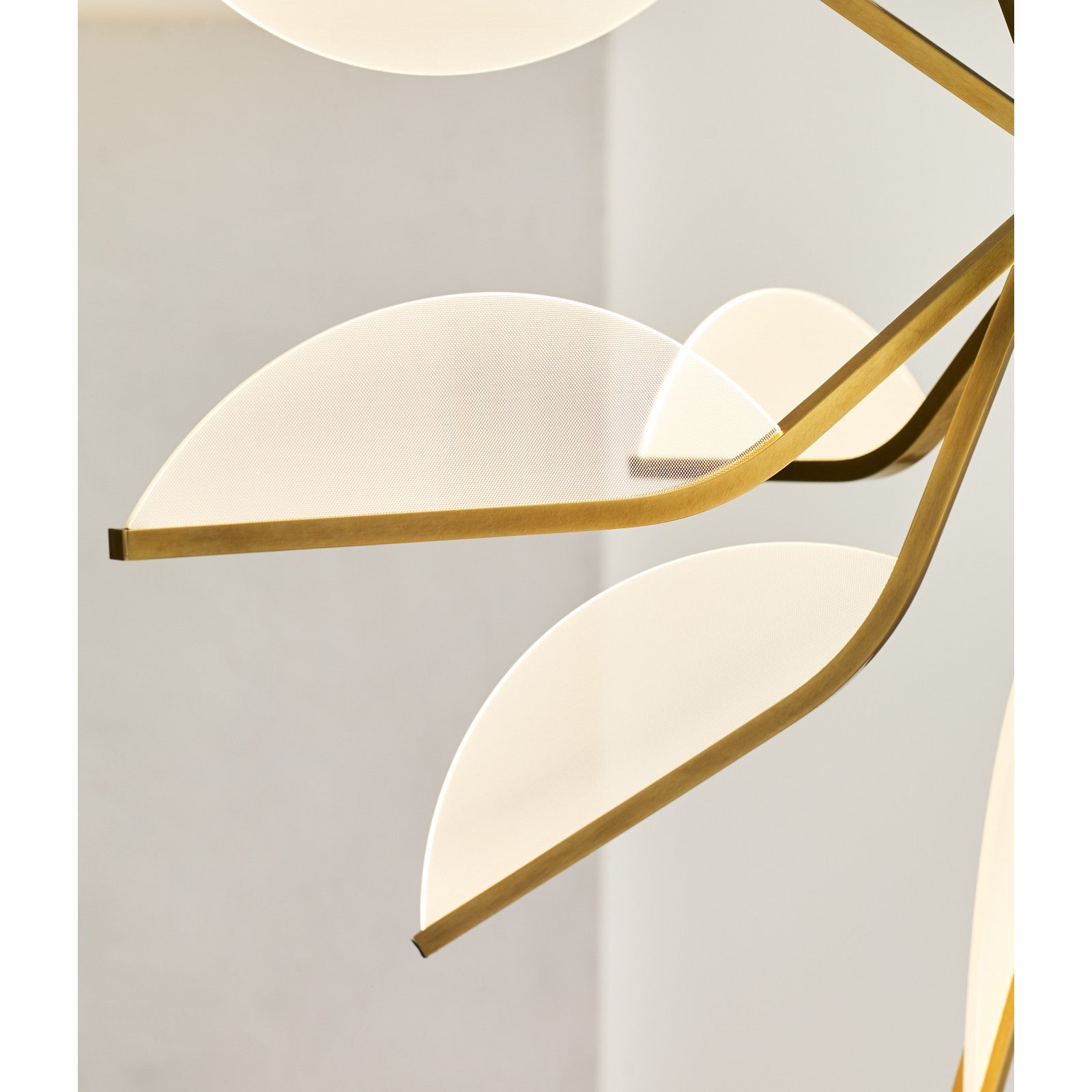 Belterra 38 Globe Chandelier - Visual Comfort Modern 21