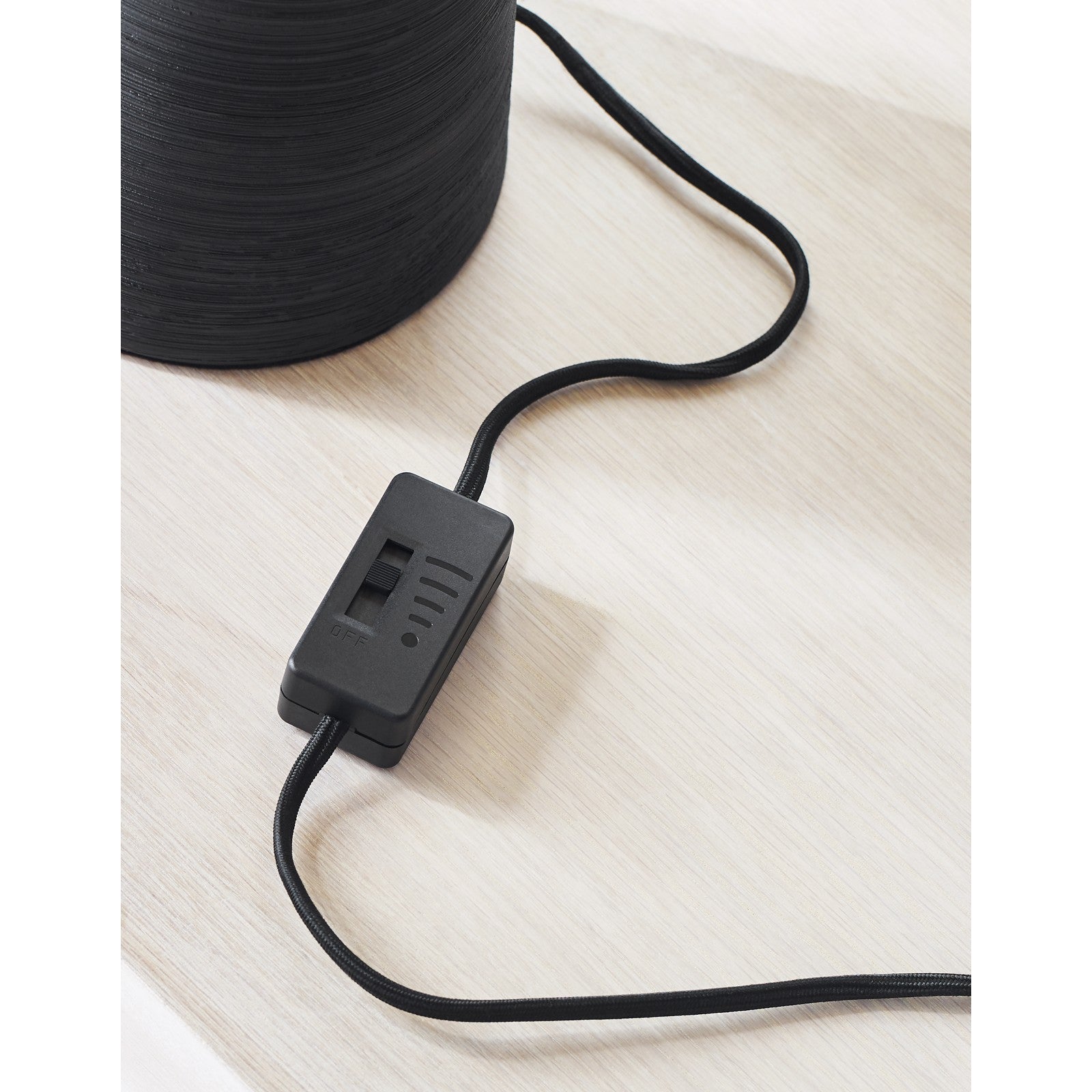Karam Medium Table Lamp - Visual Comfort Modern 12