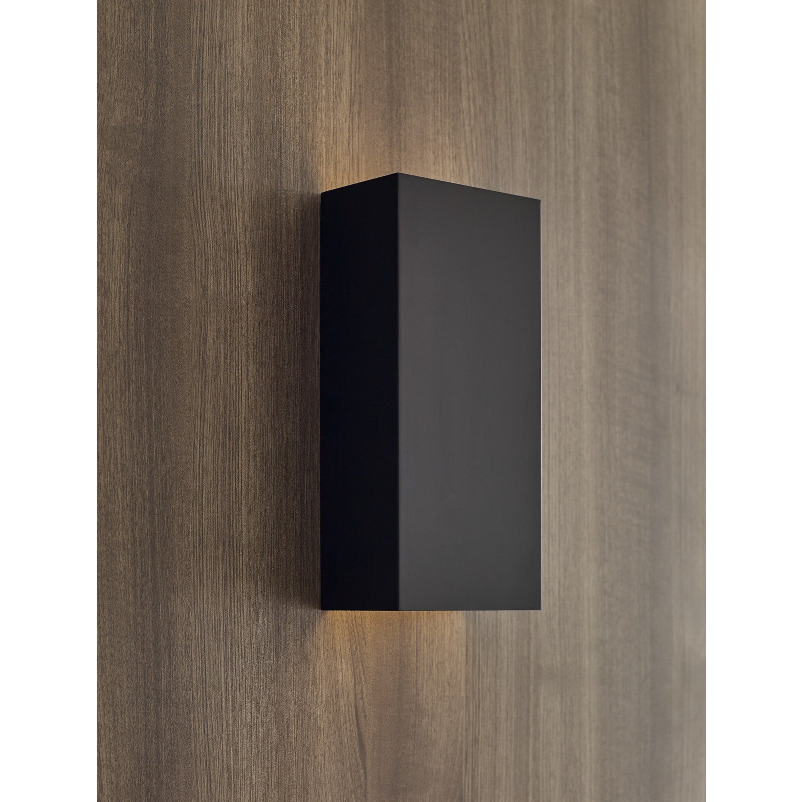 Brompton Medium Wall Sconce - Visual Comfort Modern 7