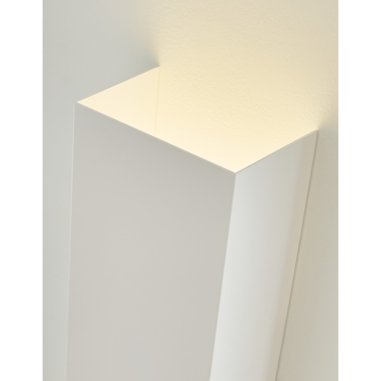 Brompton Large Wall Sconce - Visual Comfort Modern 22