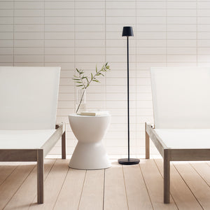 Nevis Medium Rechargeable Floor Lamp - Visual Comfort Modern 16