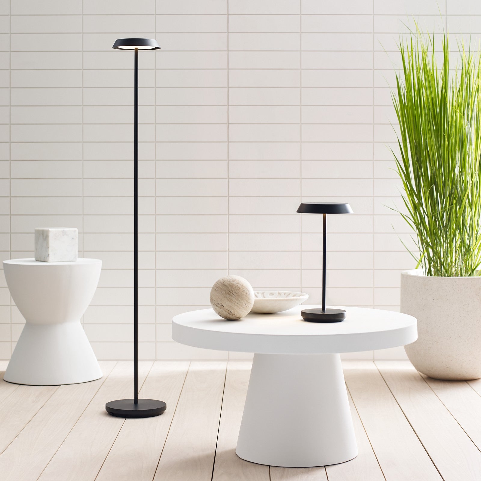 Tepa Medium Rechargeable Floor Lamp - Visual Comfort Modern 19